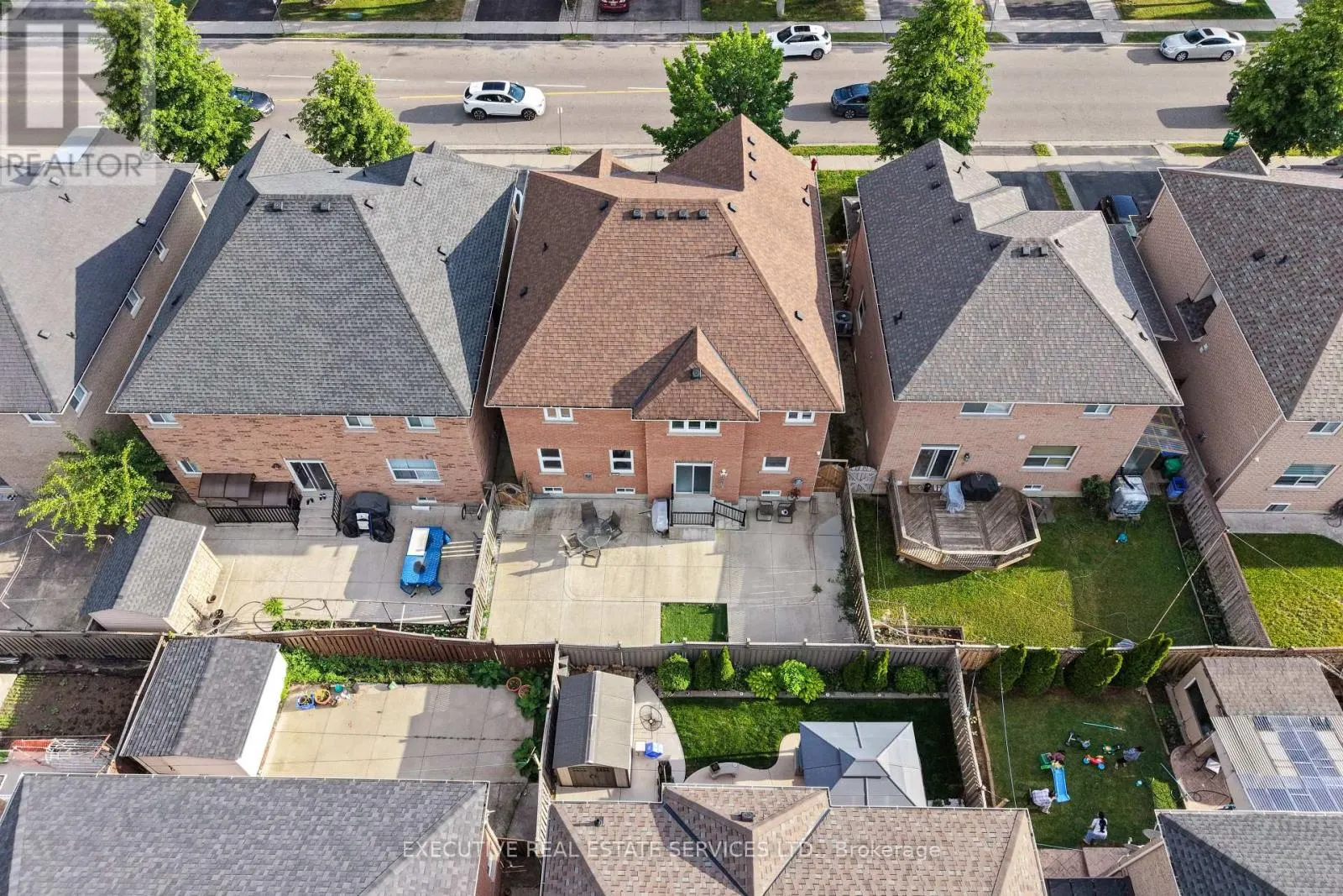 7 CHAPPARAL DRIVE