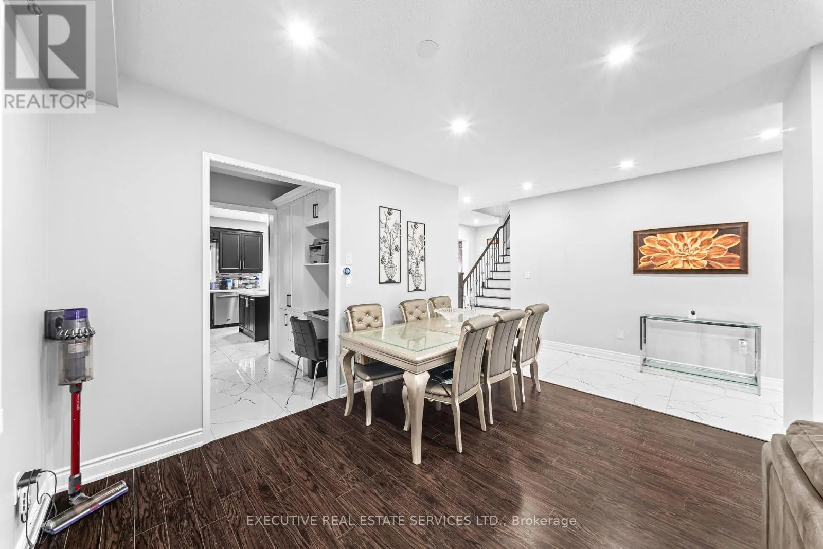 7 CHAPPARAL DRIVE