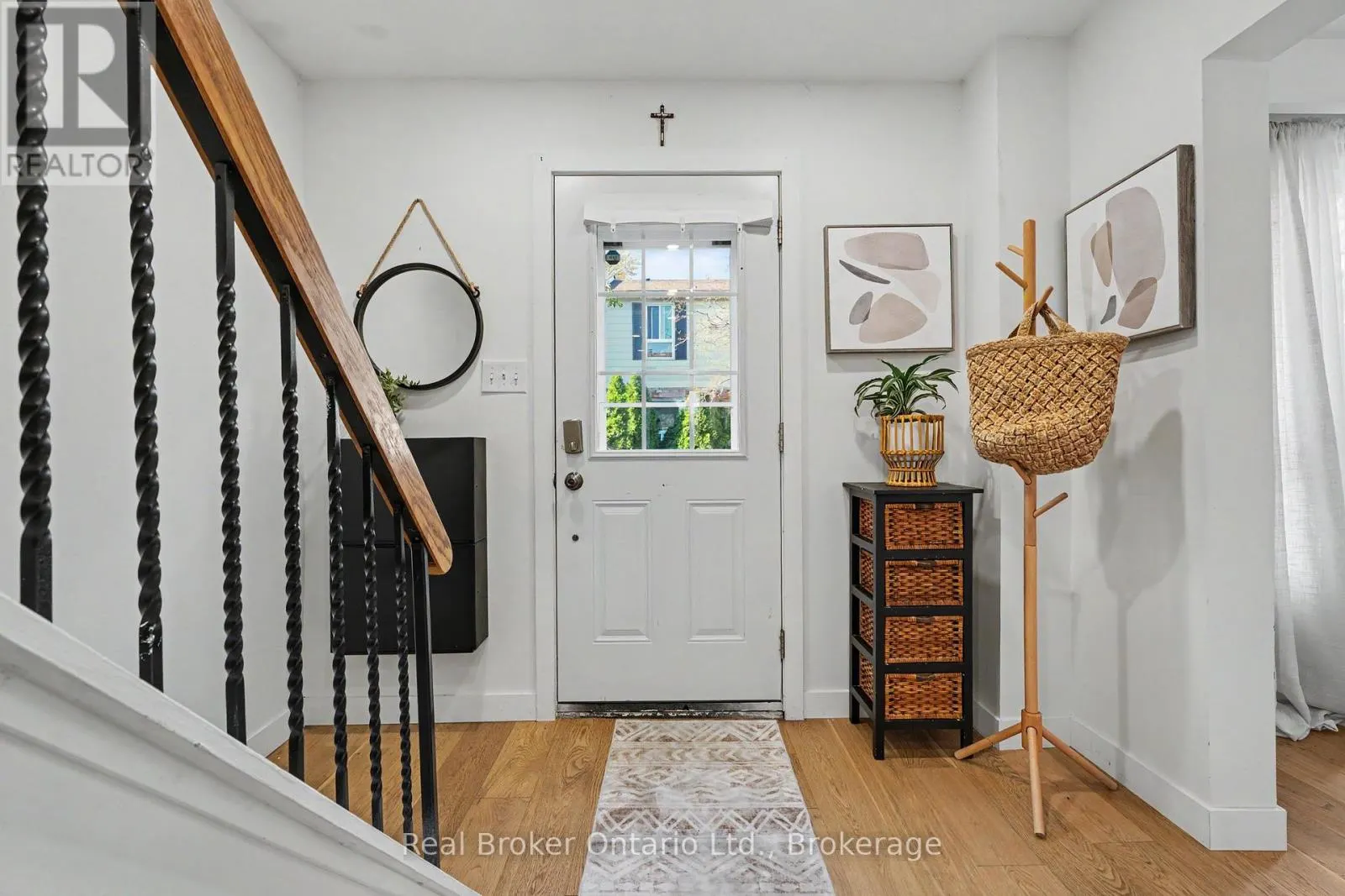 54 - 5475 LAKESHORE UNIT ROAD #54