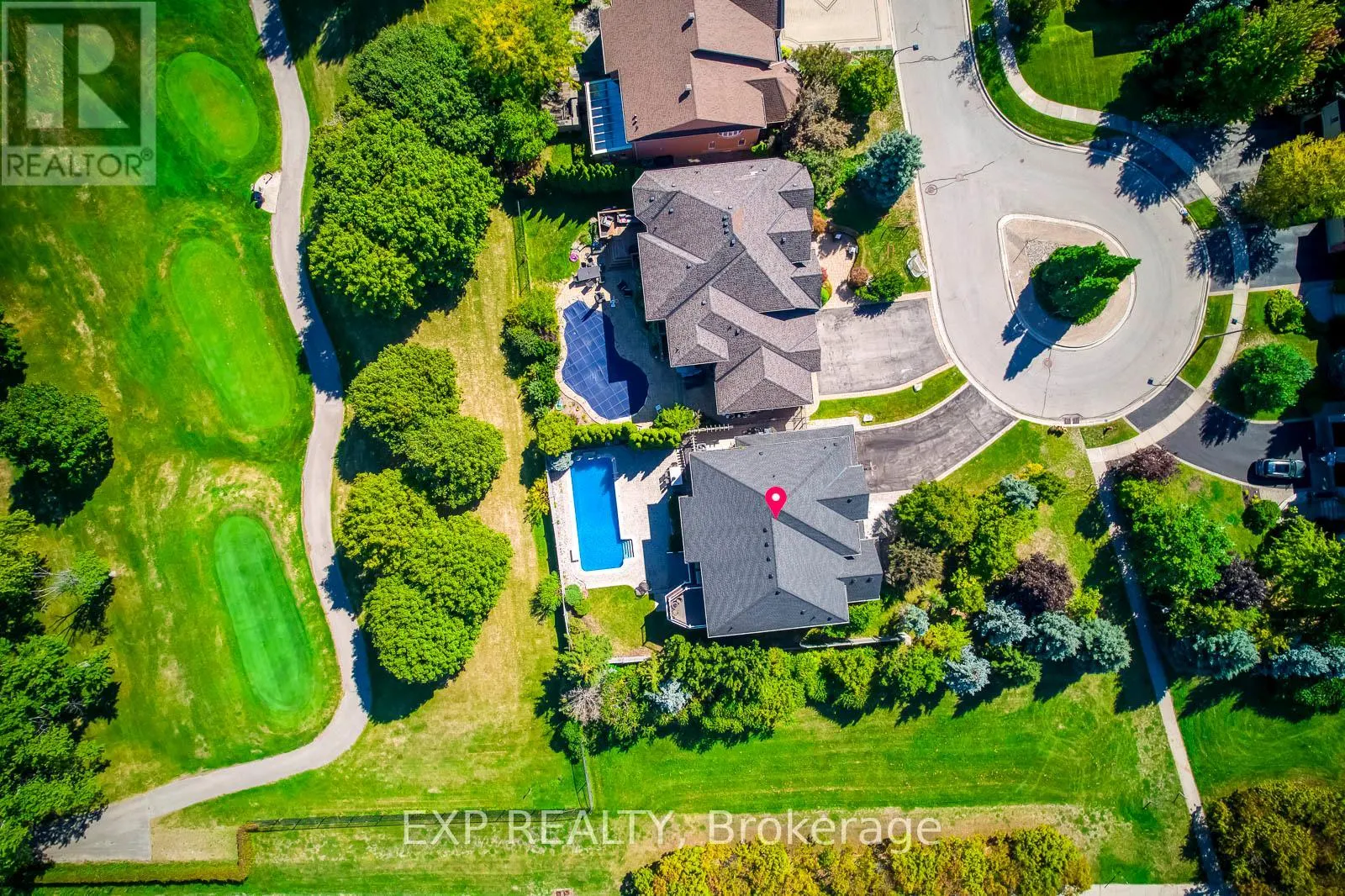 530 GOLFVIEW COURT