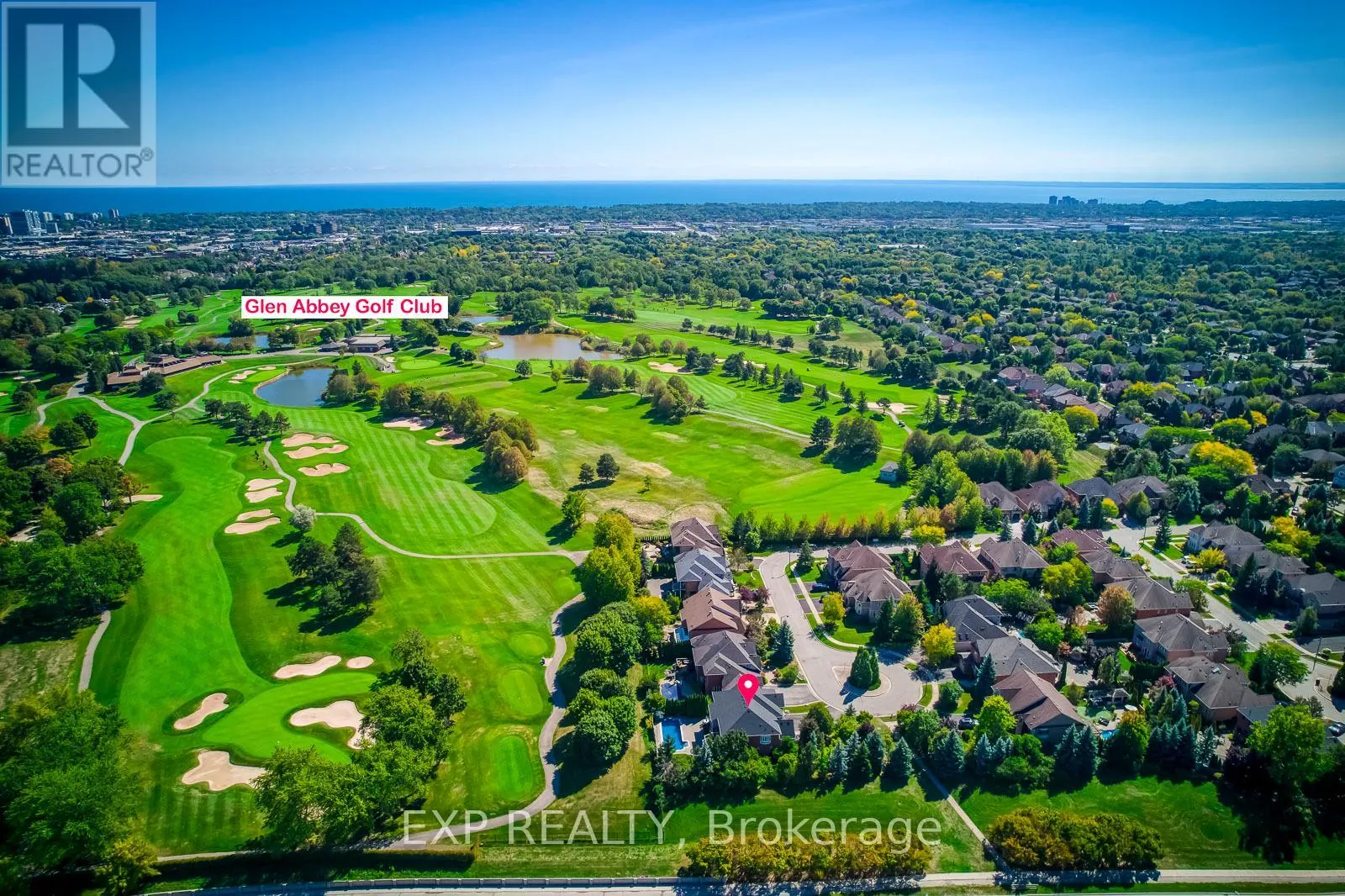 530 GOLFVIEW COURT