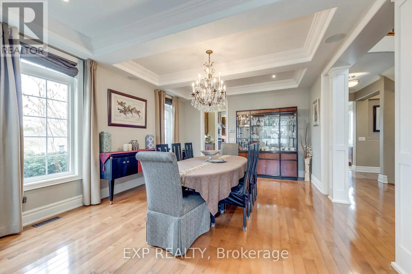 530 GOLFVIEW COURT