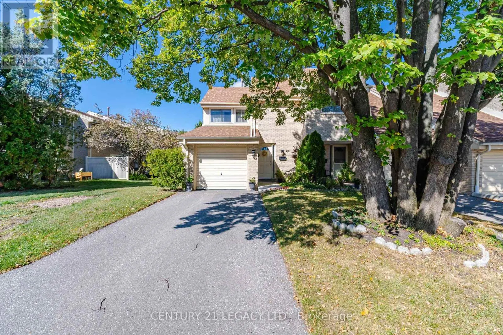 23 - 4171 GLEN ERIN DRIVE