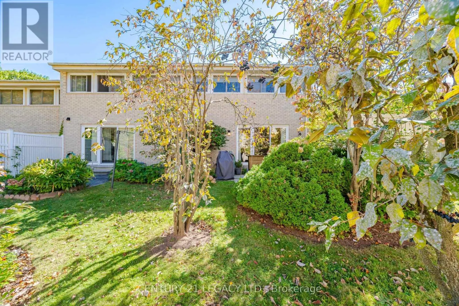 23 - 4171 GLEN ERIN DRIVE