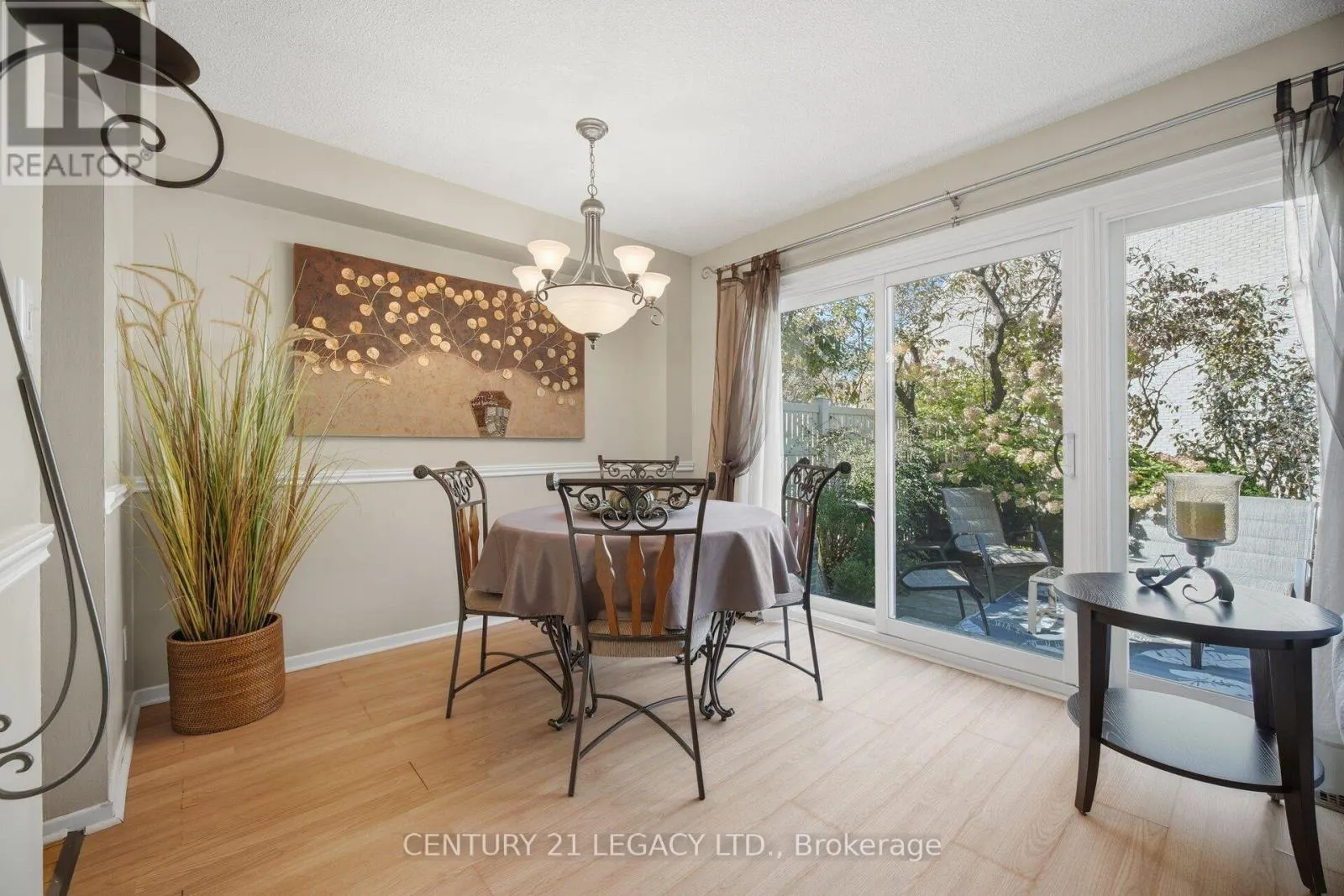 23 - 4171 GLEN ERIN DRIVE