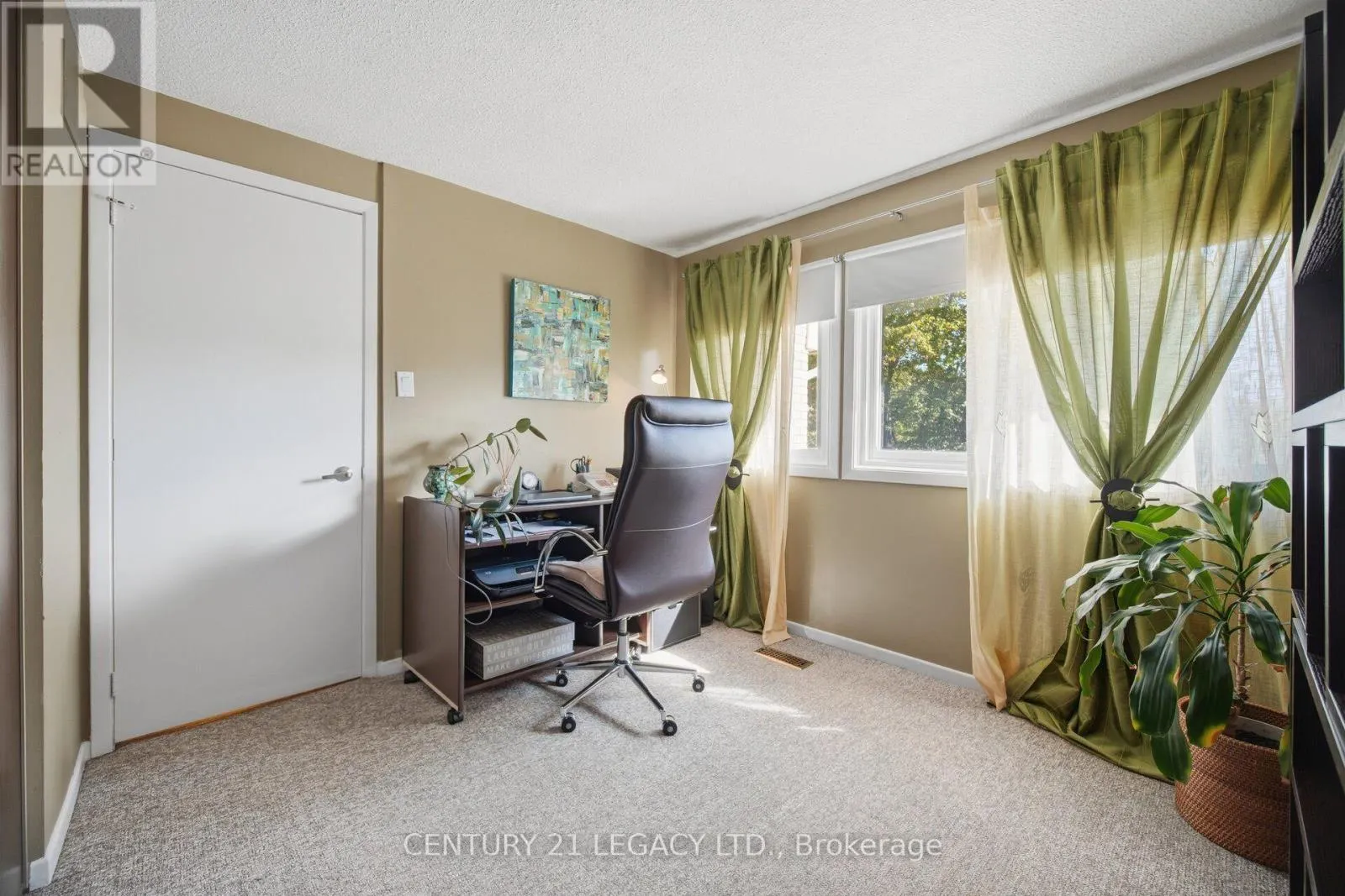 23 - 4171 GLEN ERIN DRIVE