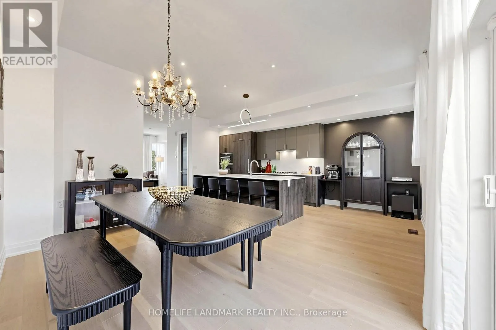 1669 VELLORE CRESCENT