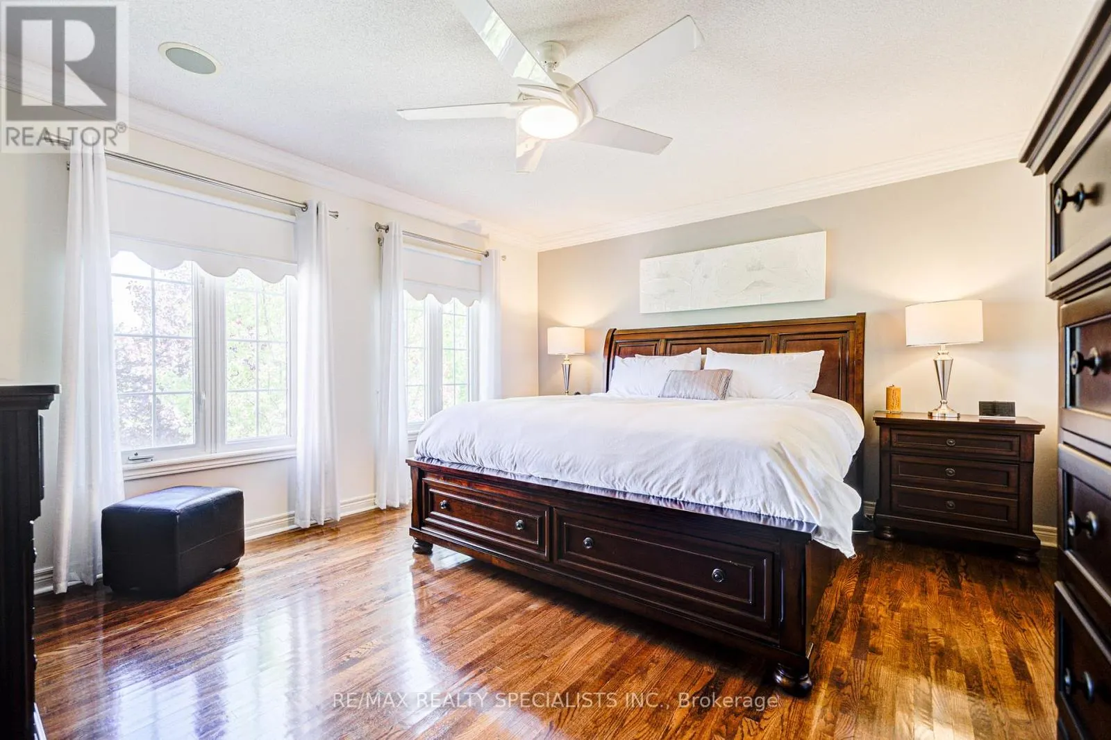 11 BRIDLEWOOD BOULEVARD