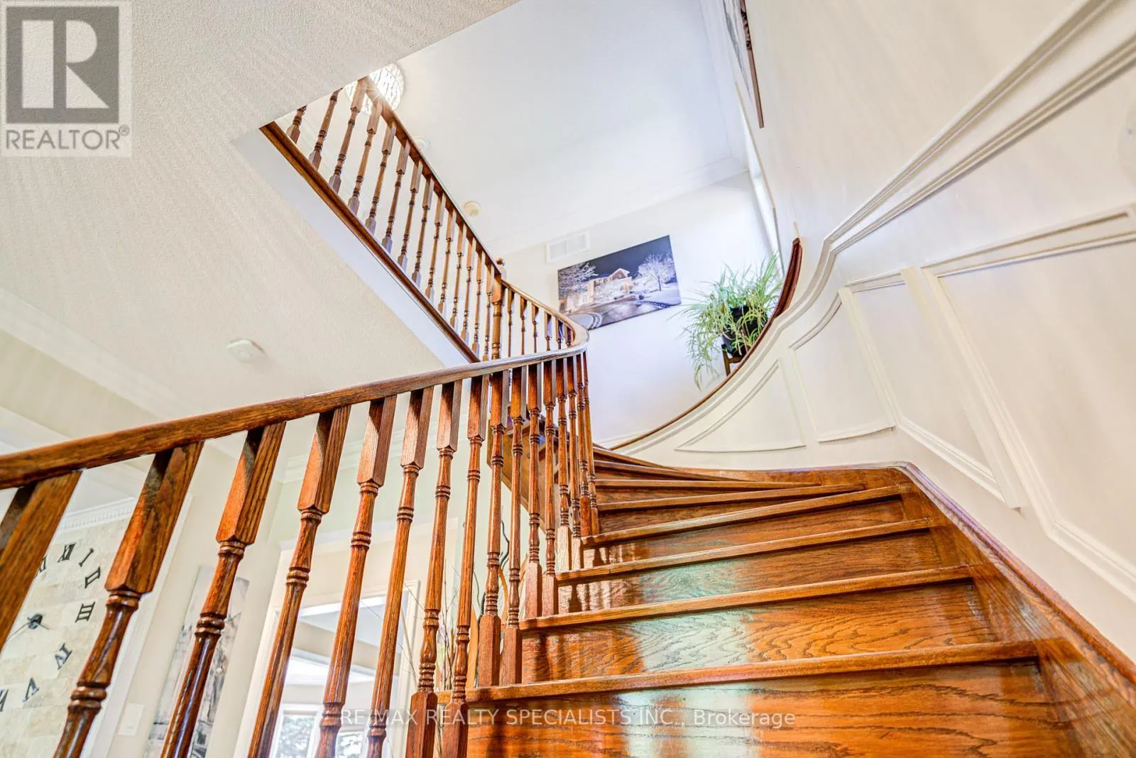 11 BRIDLEWOOD BOULEVARD