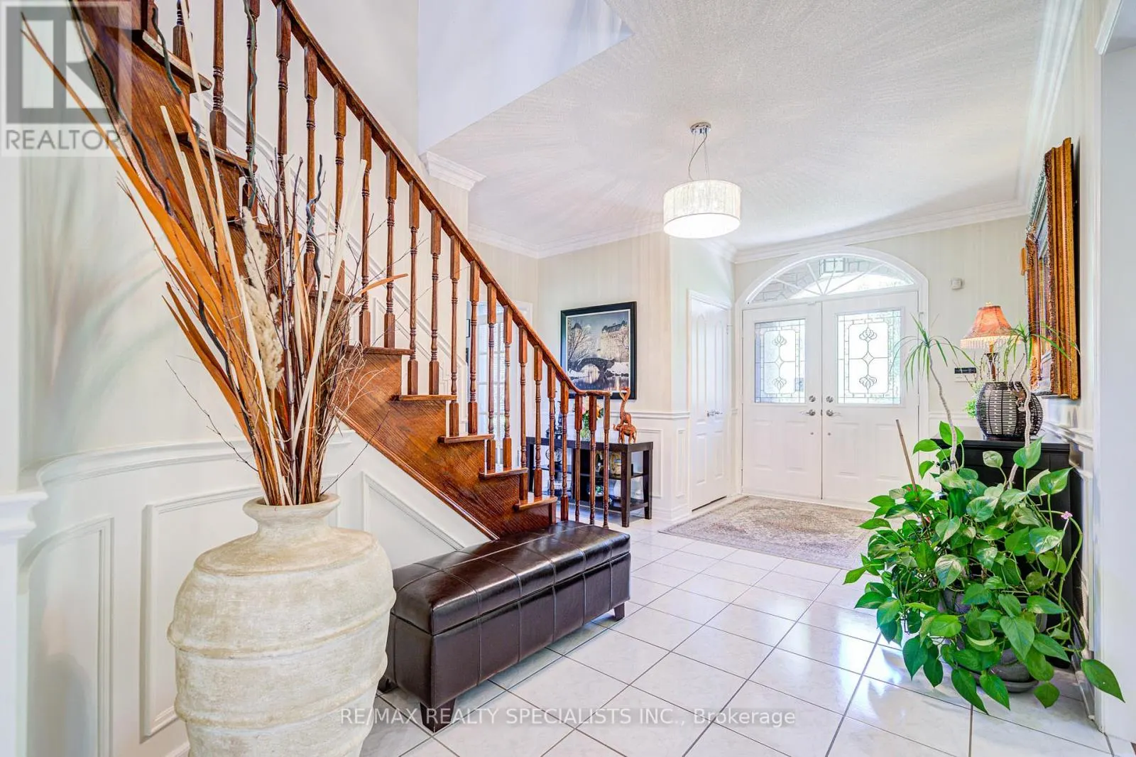 11 BRIDLEWOOD BOULEVARD