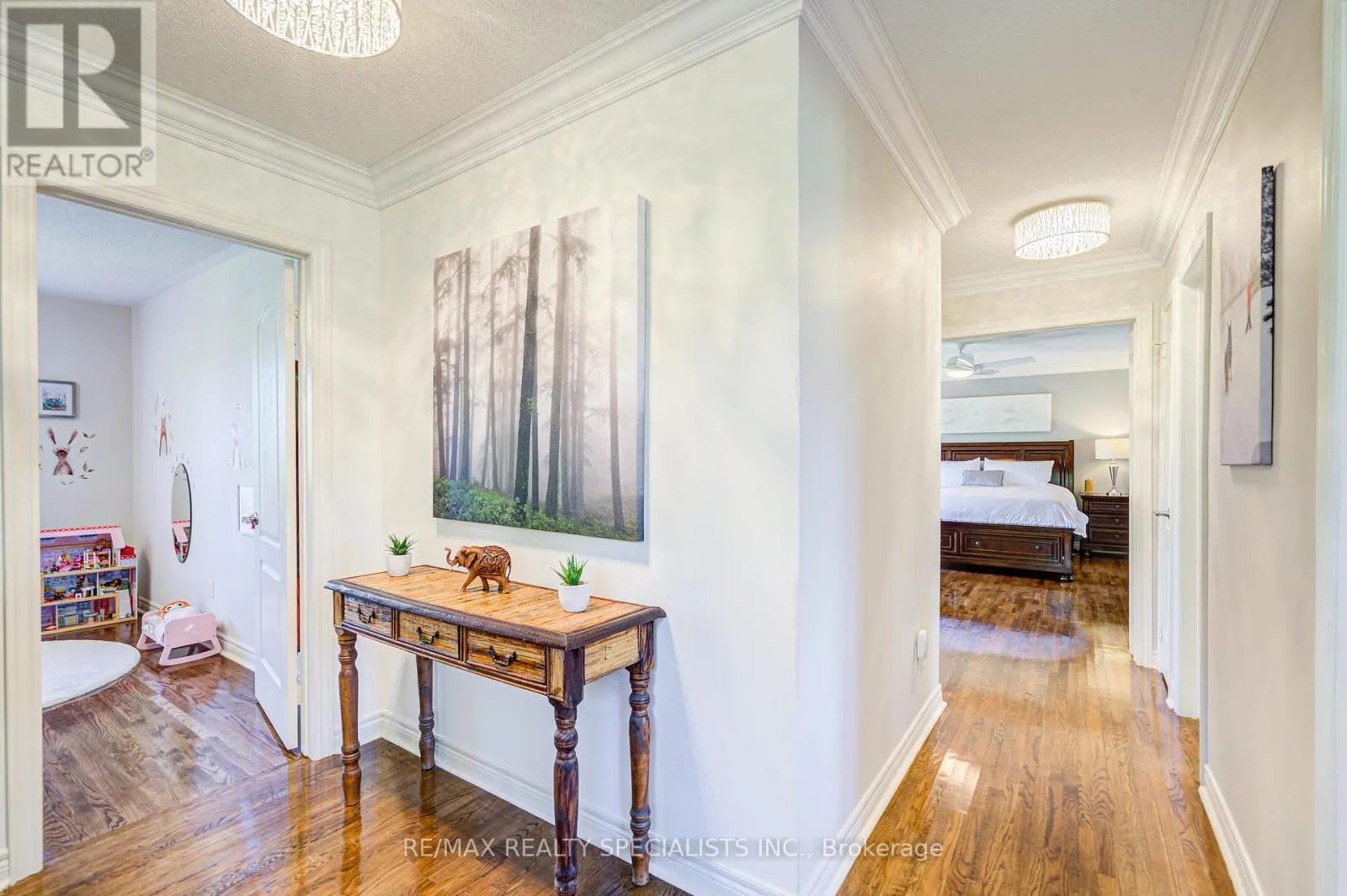 11 BRIDLEWOOD BOULEVARD