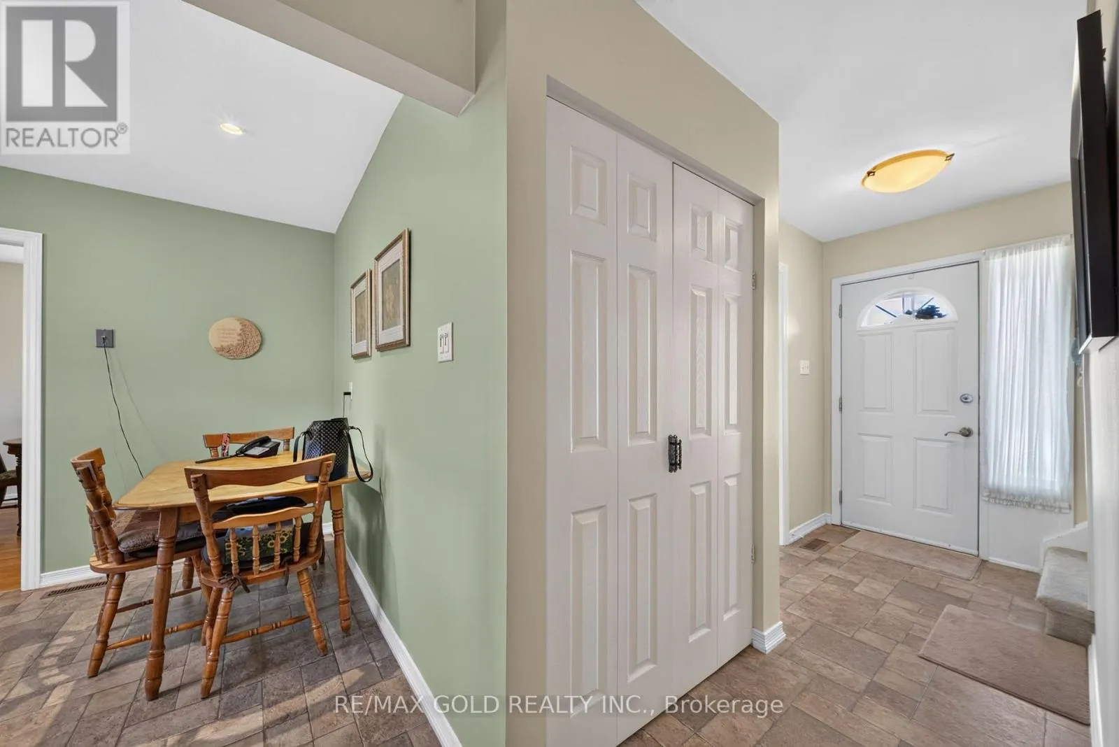 45 FIDELIA CRESCENT