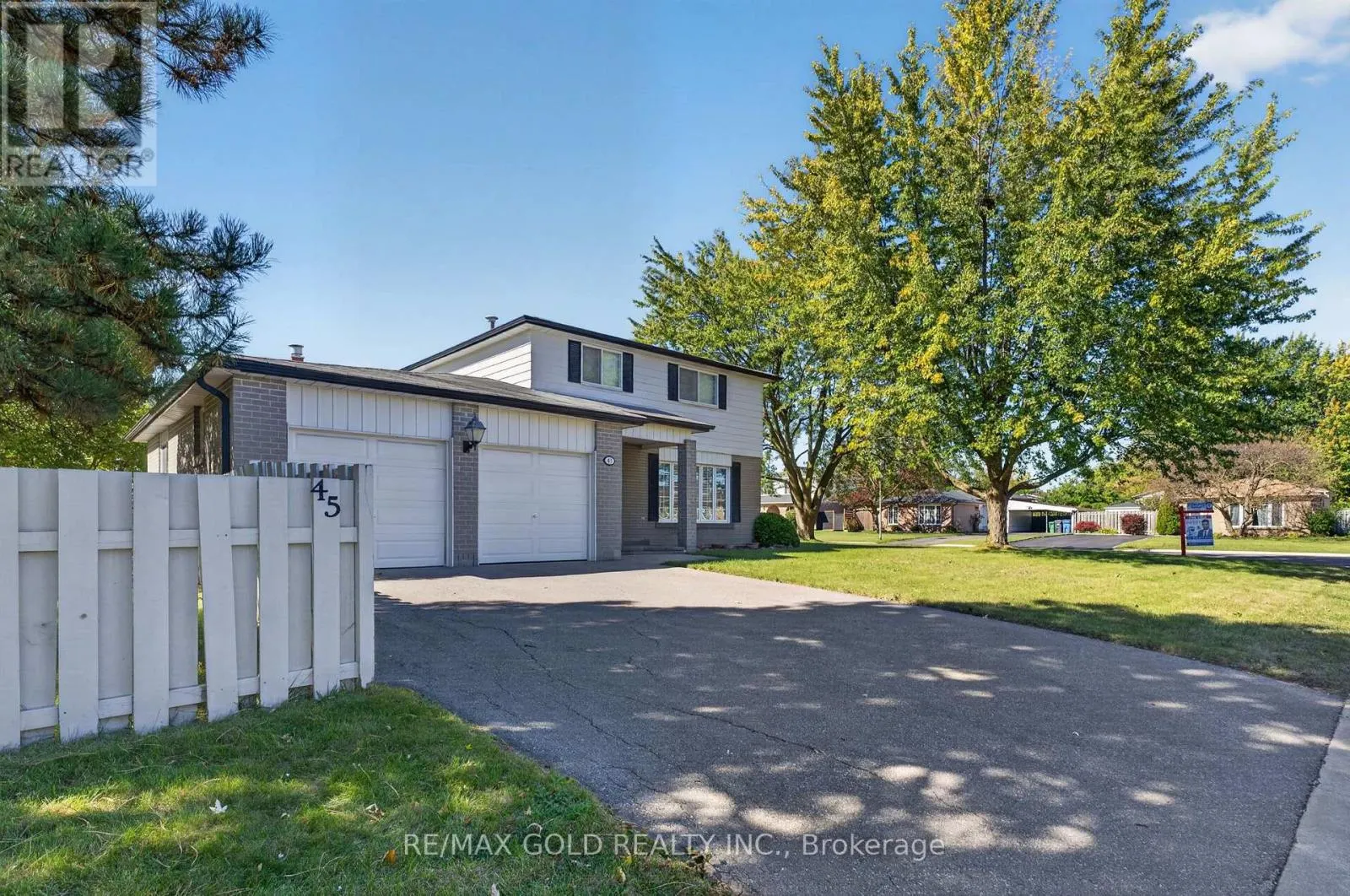 45 FIDELIA CRESCENT