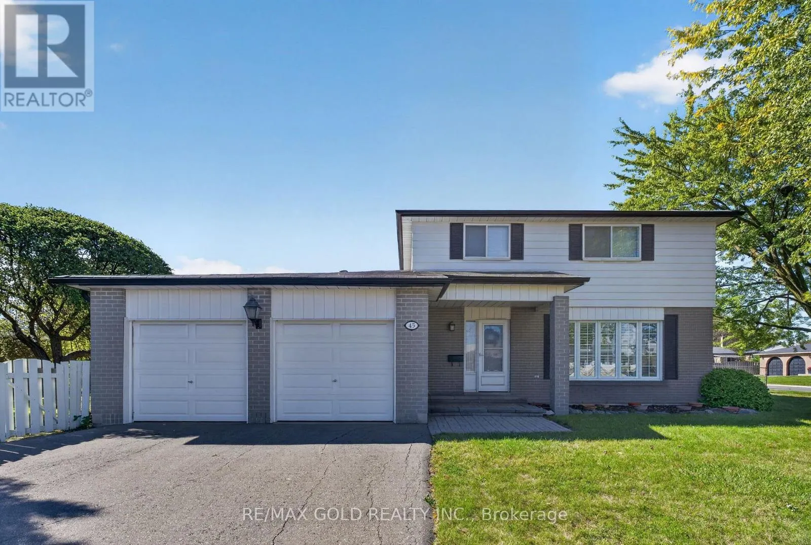 45 FIDELIA CRESCENT