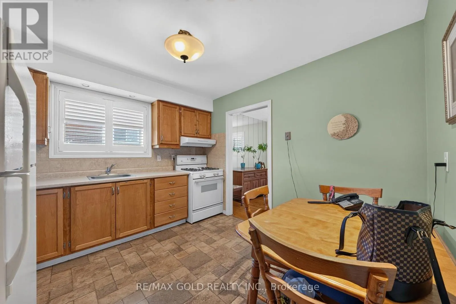 45 FIDELIA CRESCENT