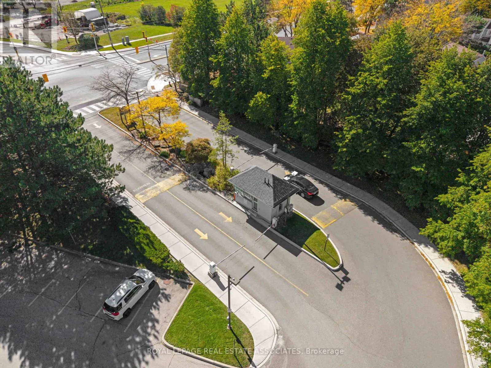 72 - 2199 BURNHAMTHORPE ROAD W