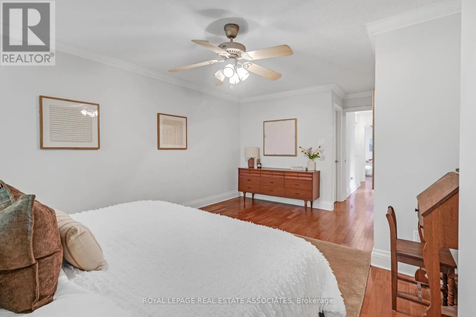 72 - 2199 BURNHAMTHORPE ROAD W