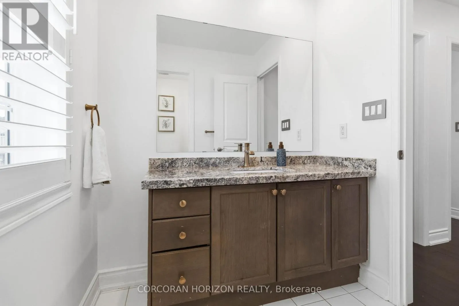 3216 ROBERT BROWN BOULEVARD