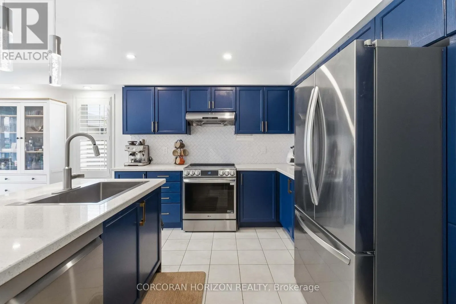 3216 ROBERT BROWN BOULEVARD