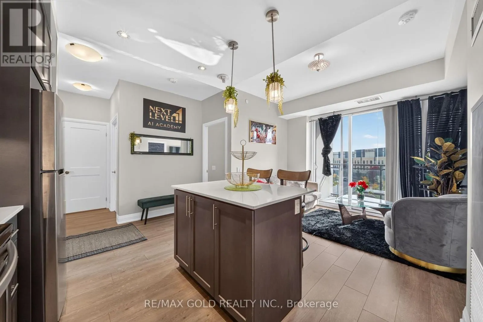 505 - 15 LYNCH STREET