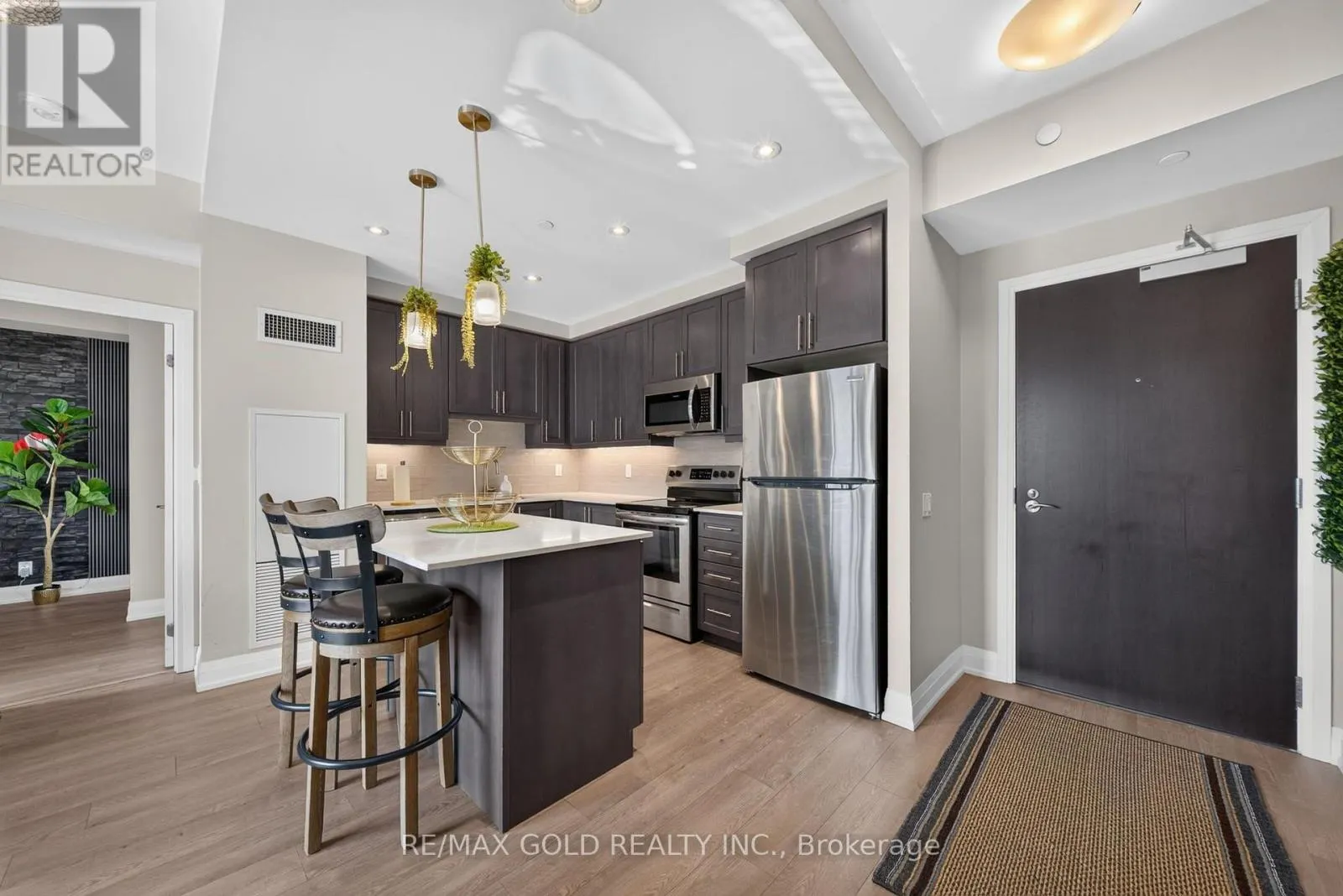 505 - 15 LYNCH STREET