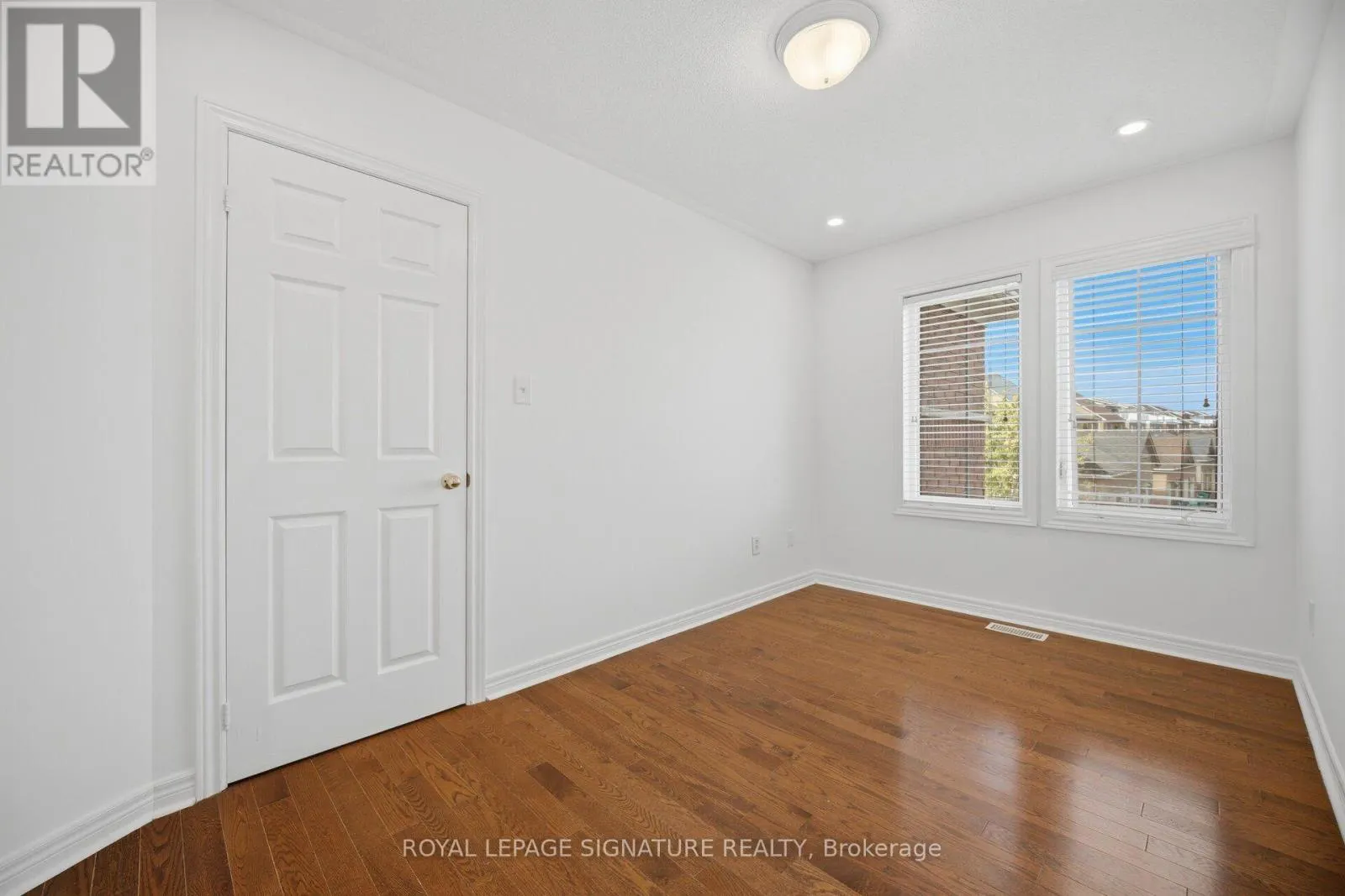 3250 SUNLIGHT STREET