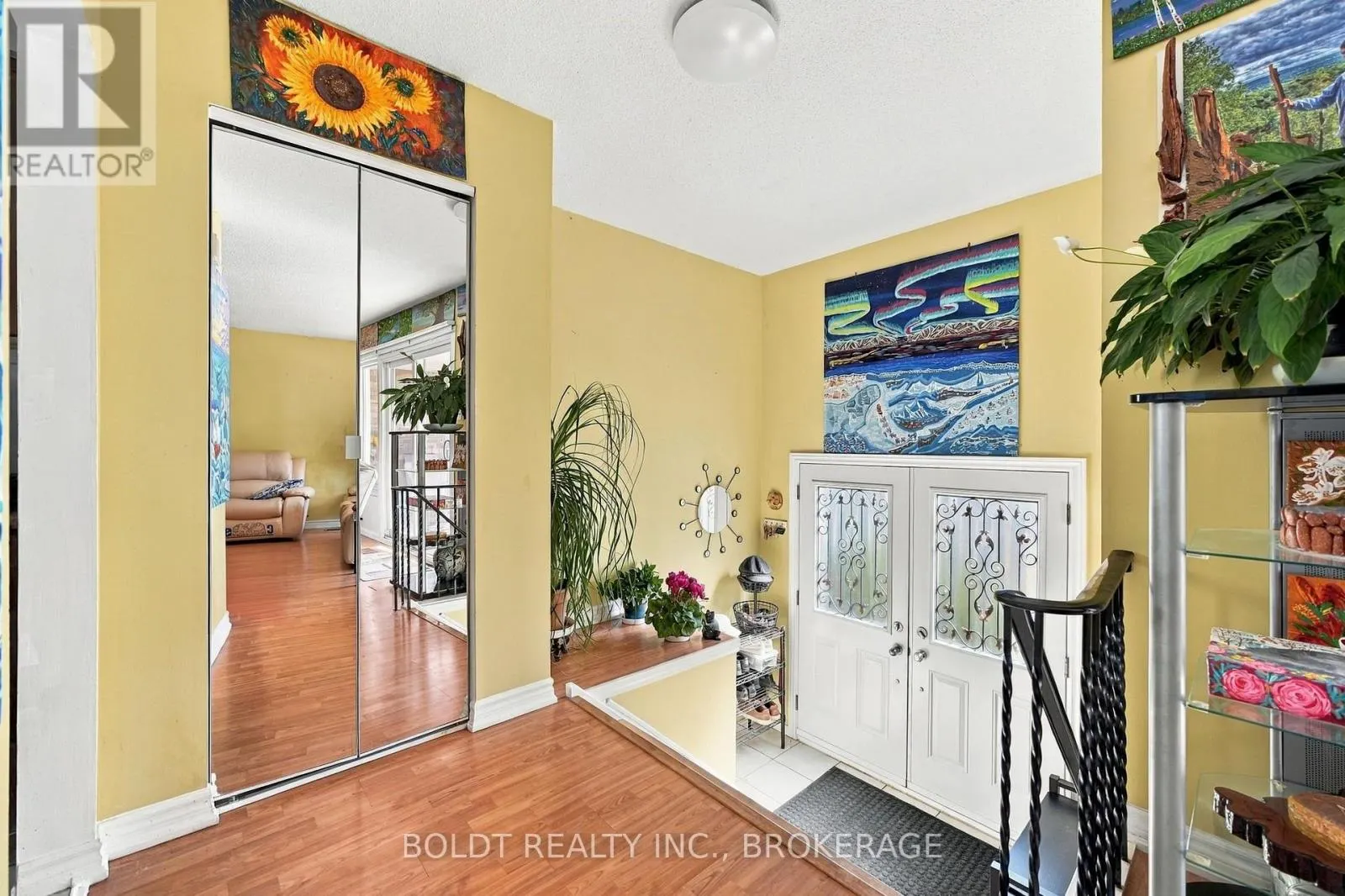 2554 COBBINSHAW CIRCLE