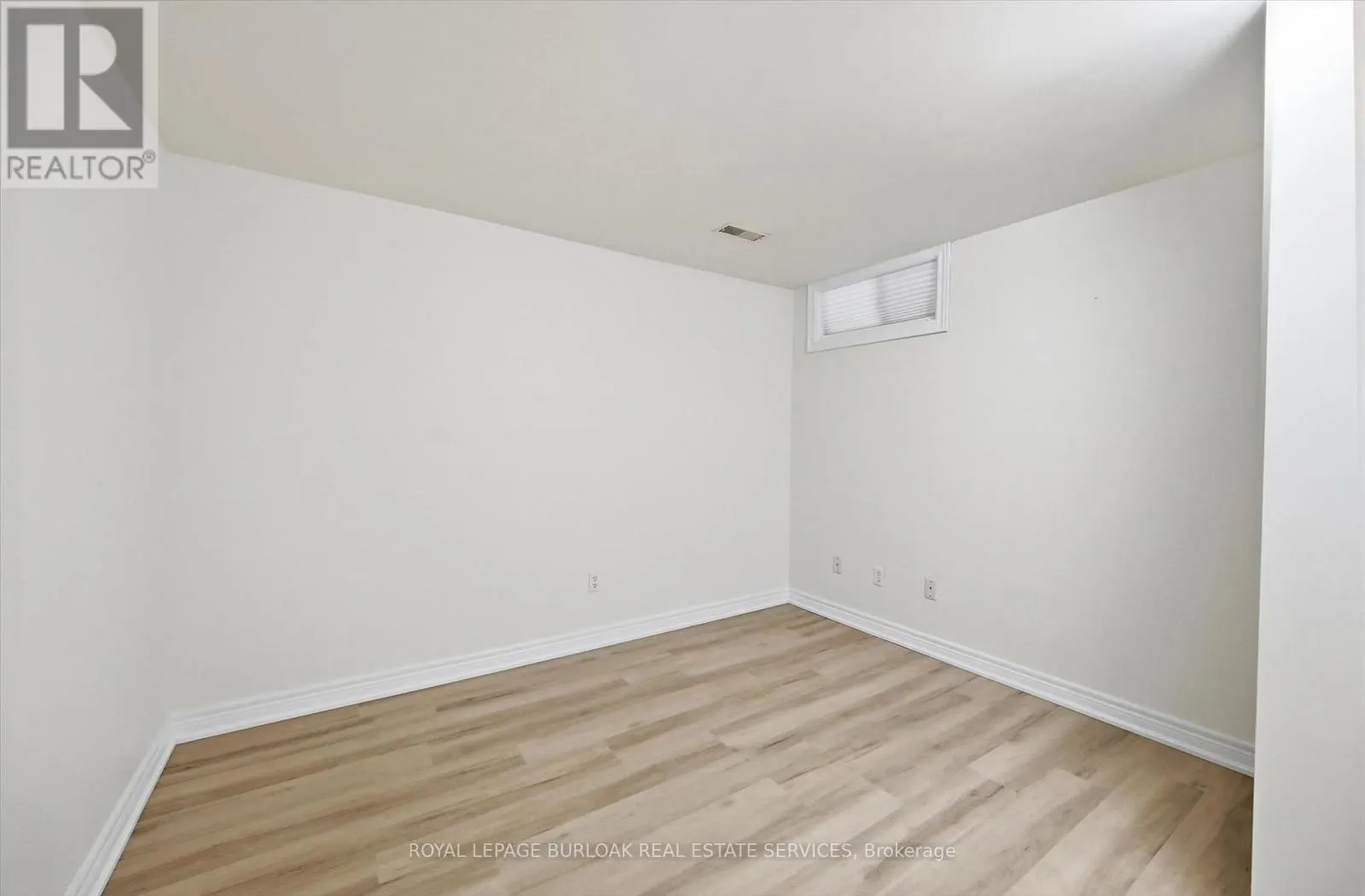 11 - 705 CUMBERLAND AVENUE