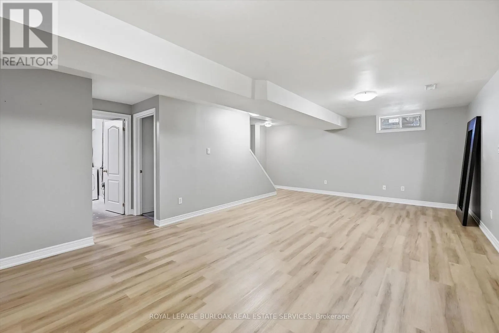 11 - 705 CUMBERLAND AVENUE