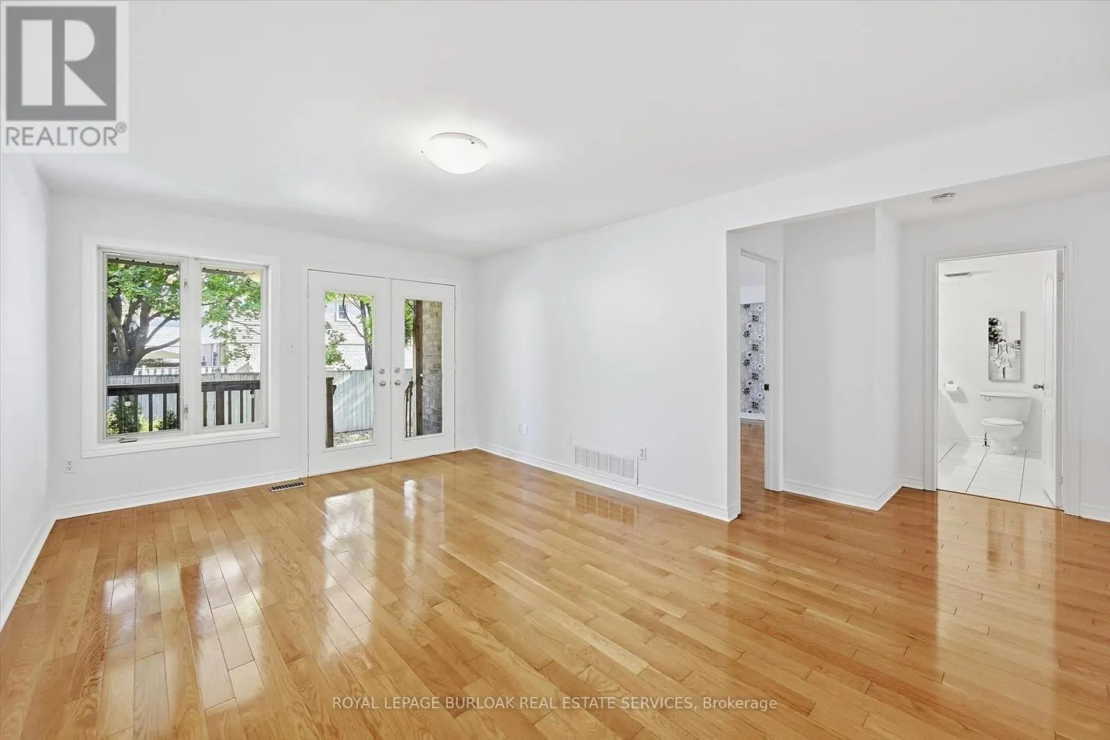 11 - 705 CUMBERLAND AVENUE