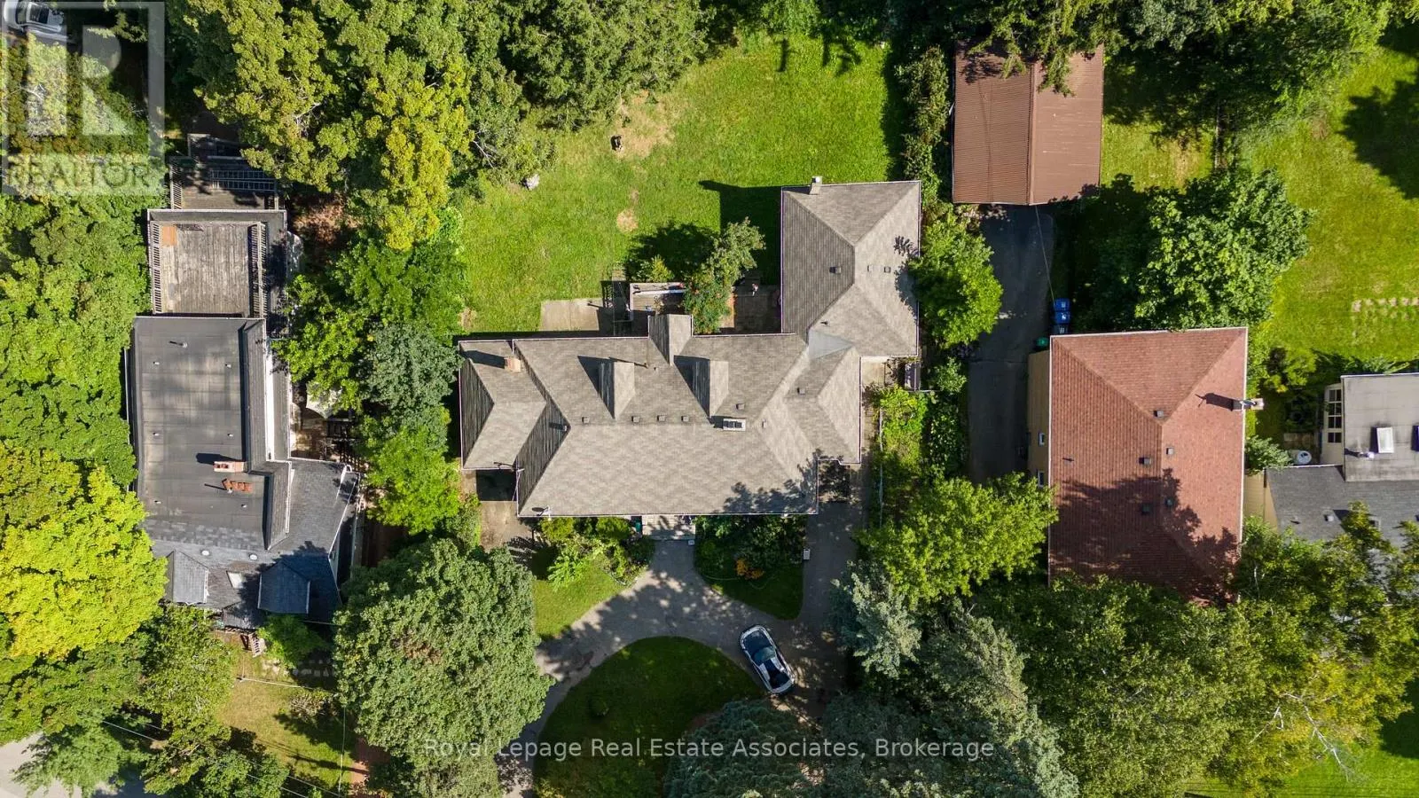 11 BEN MACHREE DRIVE