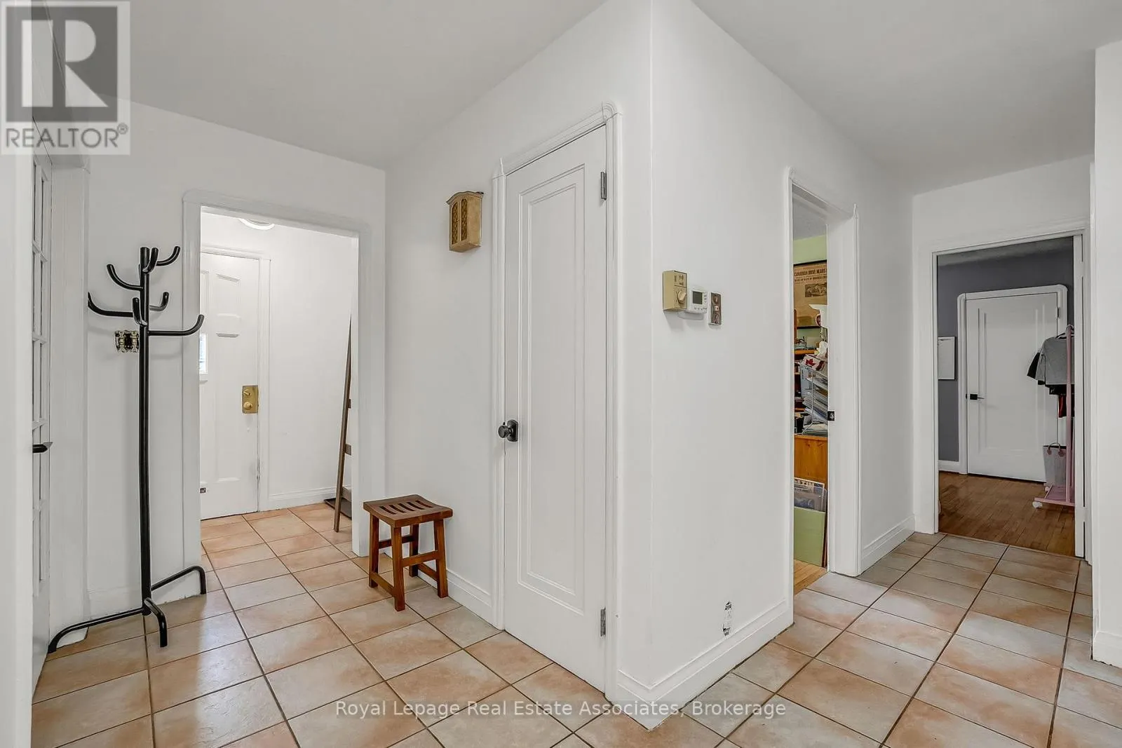 11 BEN MACHREE DRIVE