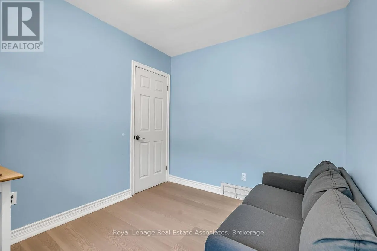 11 BEN MACHREE DRIVE