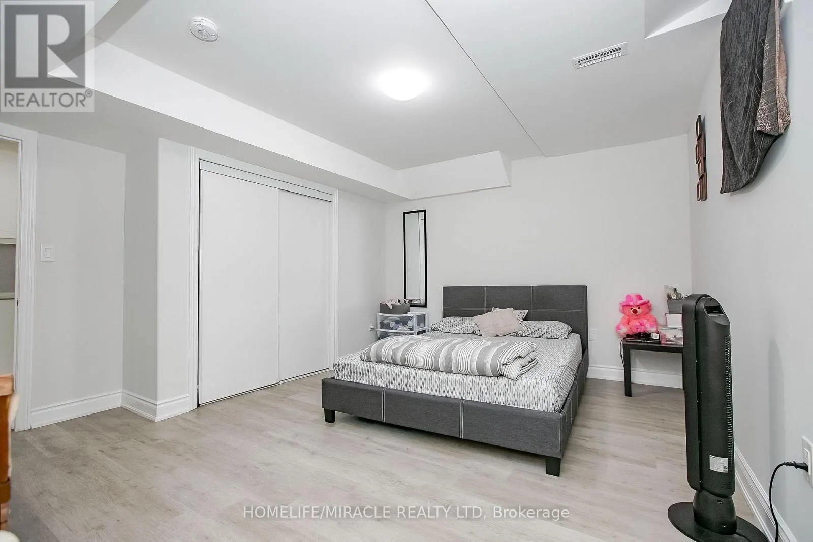 30 BROOKWATER CRESCENT