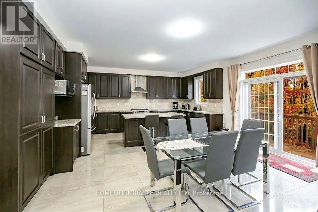 30 BROOKWATER CRESCENT