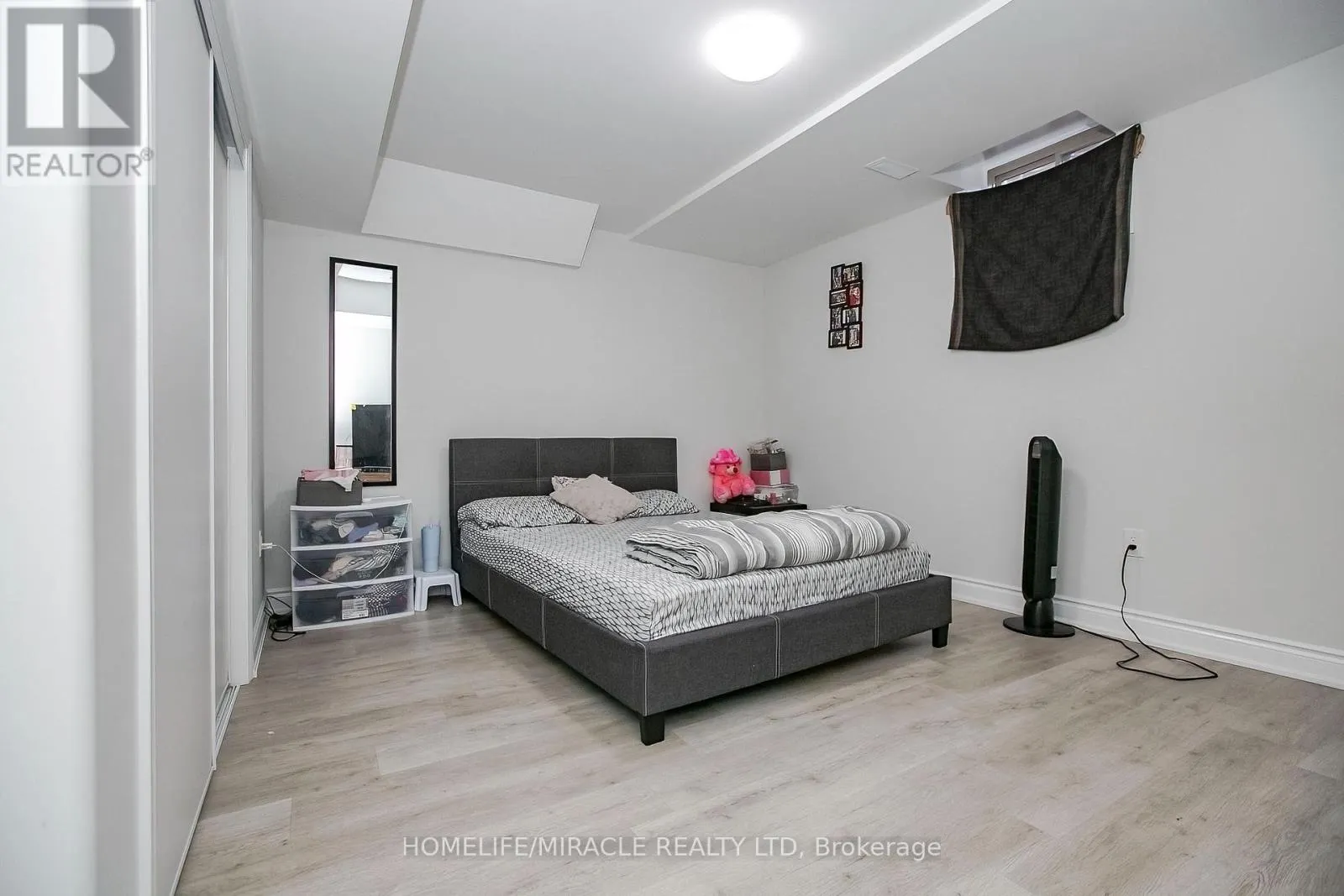 30 BROOKWATER CRESCENT