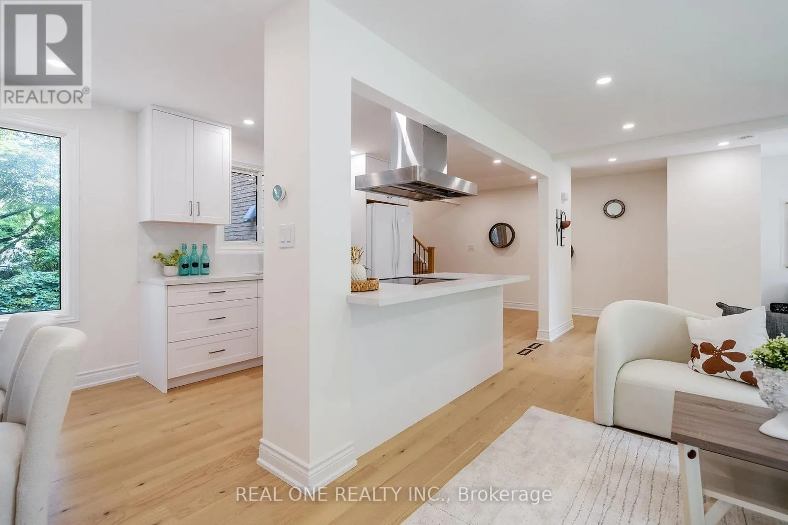 3148 BENTWORTH DRIVE