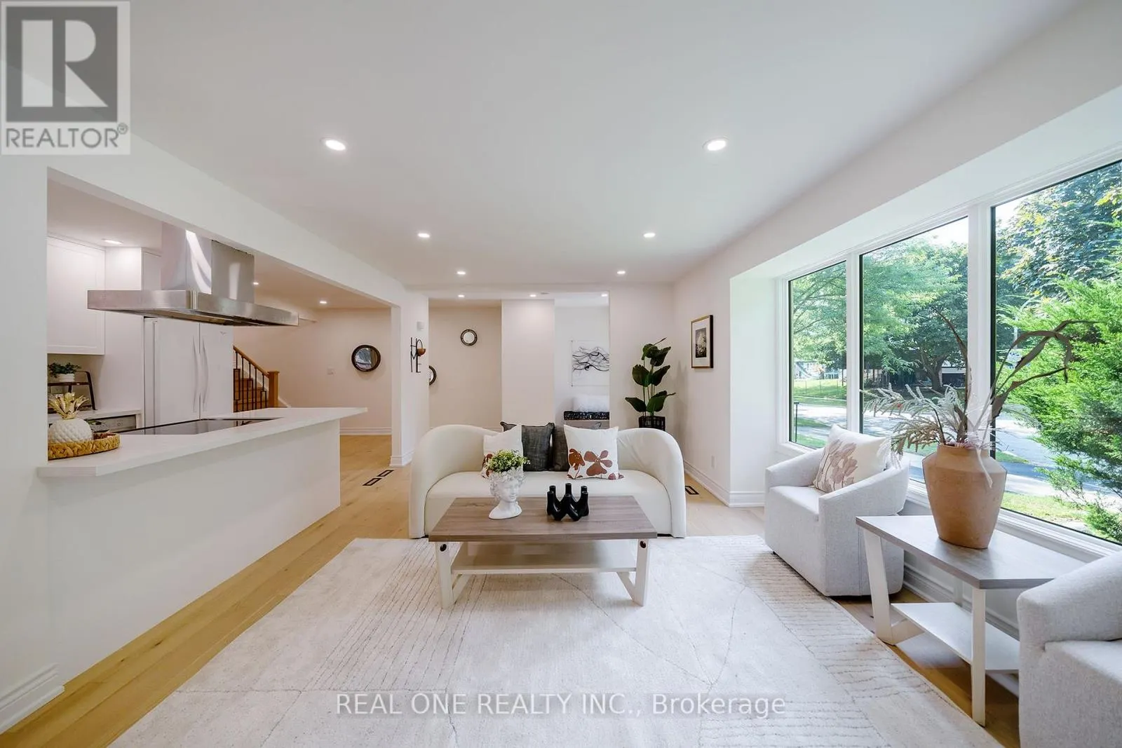 3148 BENTWORTH DRIVE