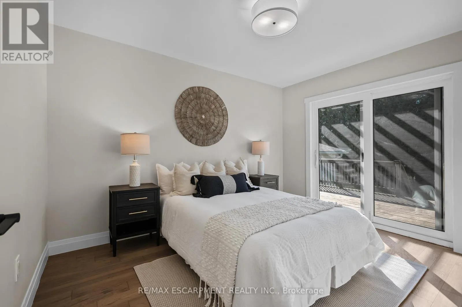 1041 SHEPHERD'S DRIVE