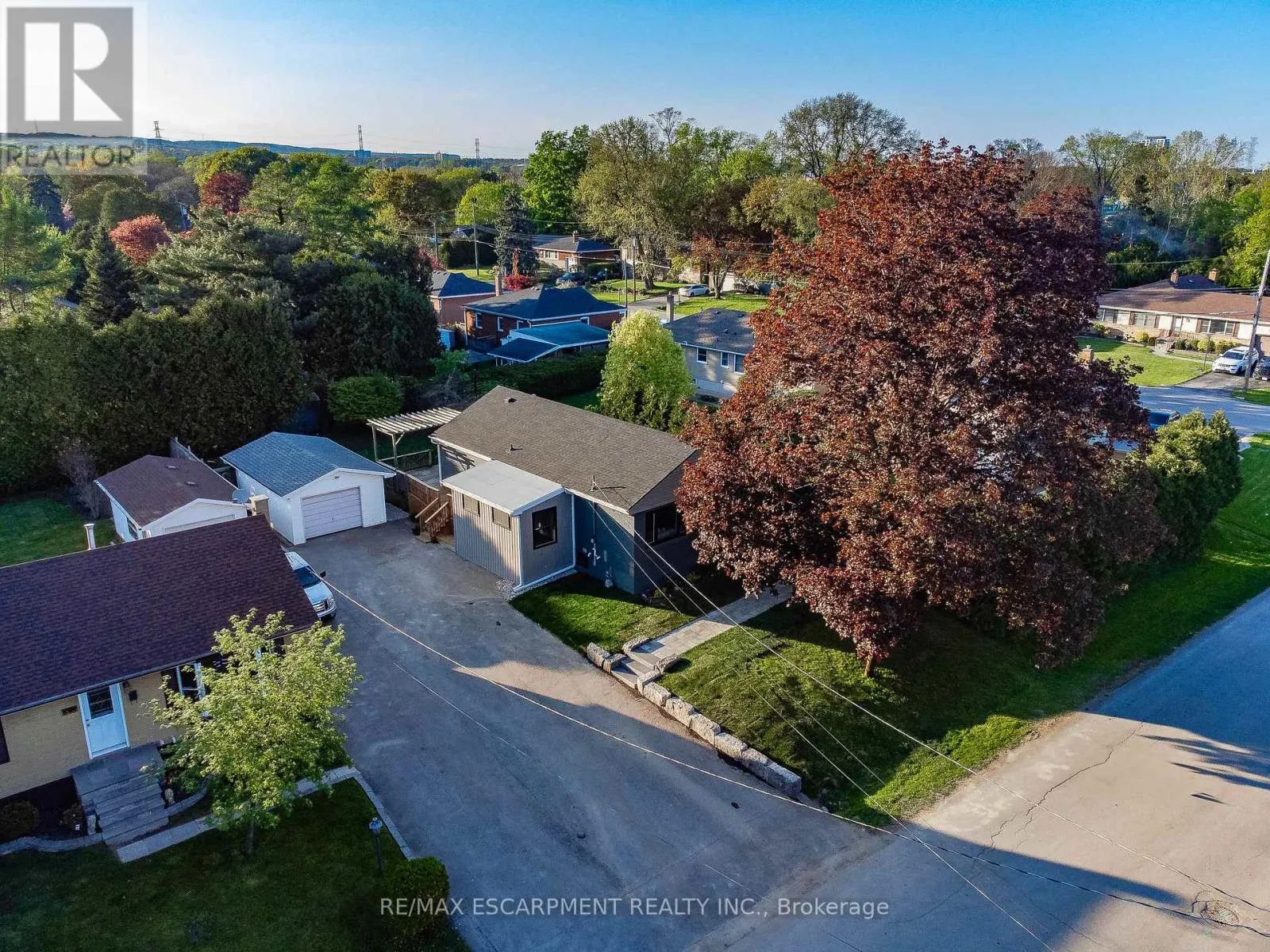 1041 SHEPHERD'S DRIVE