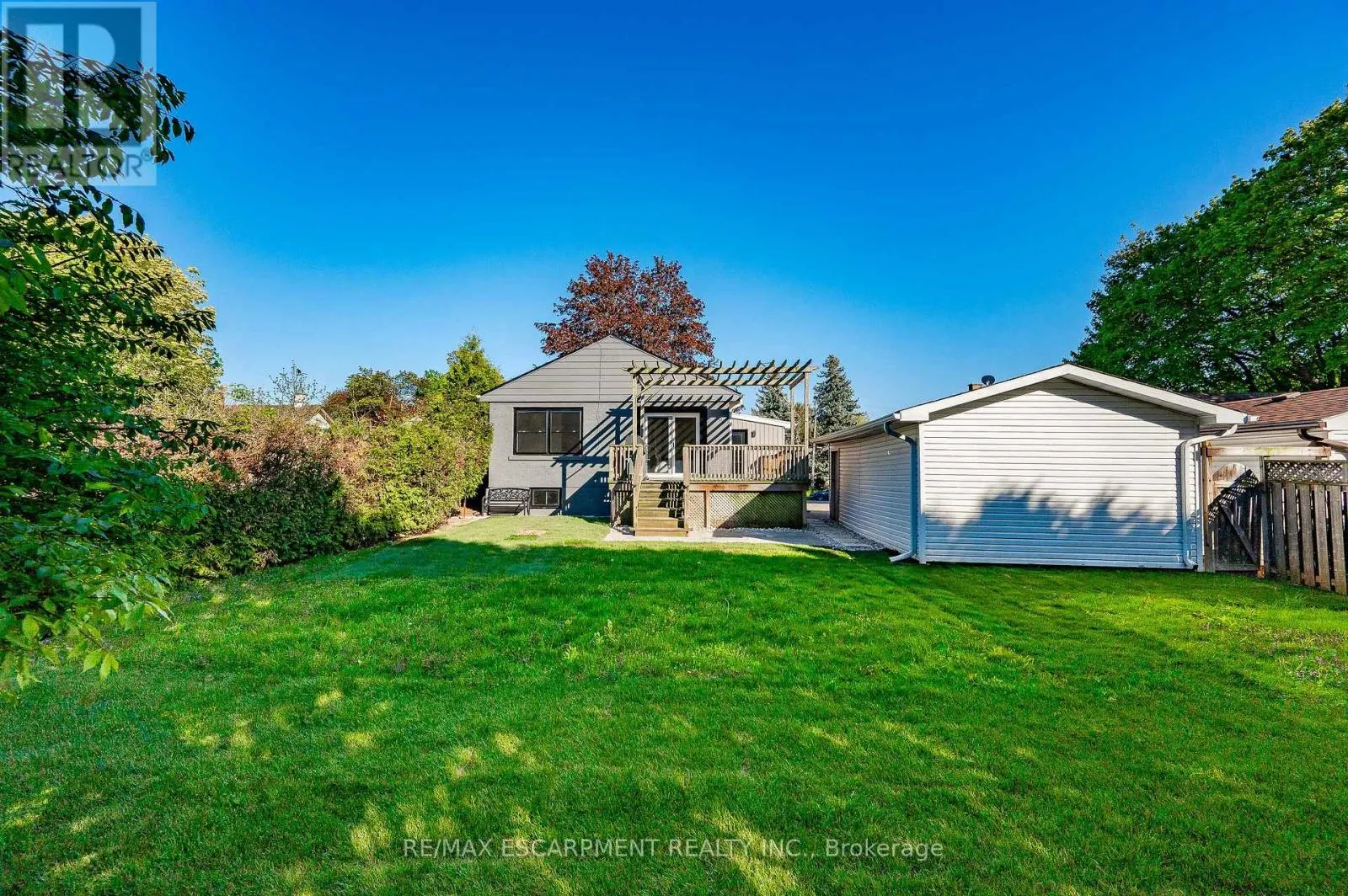 1041 SHEPHERD'S DRIVE