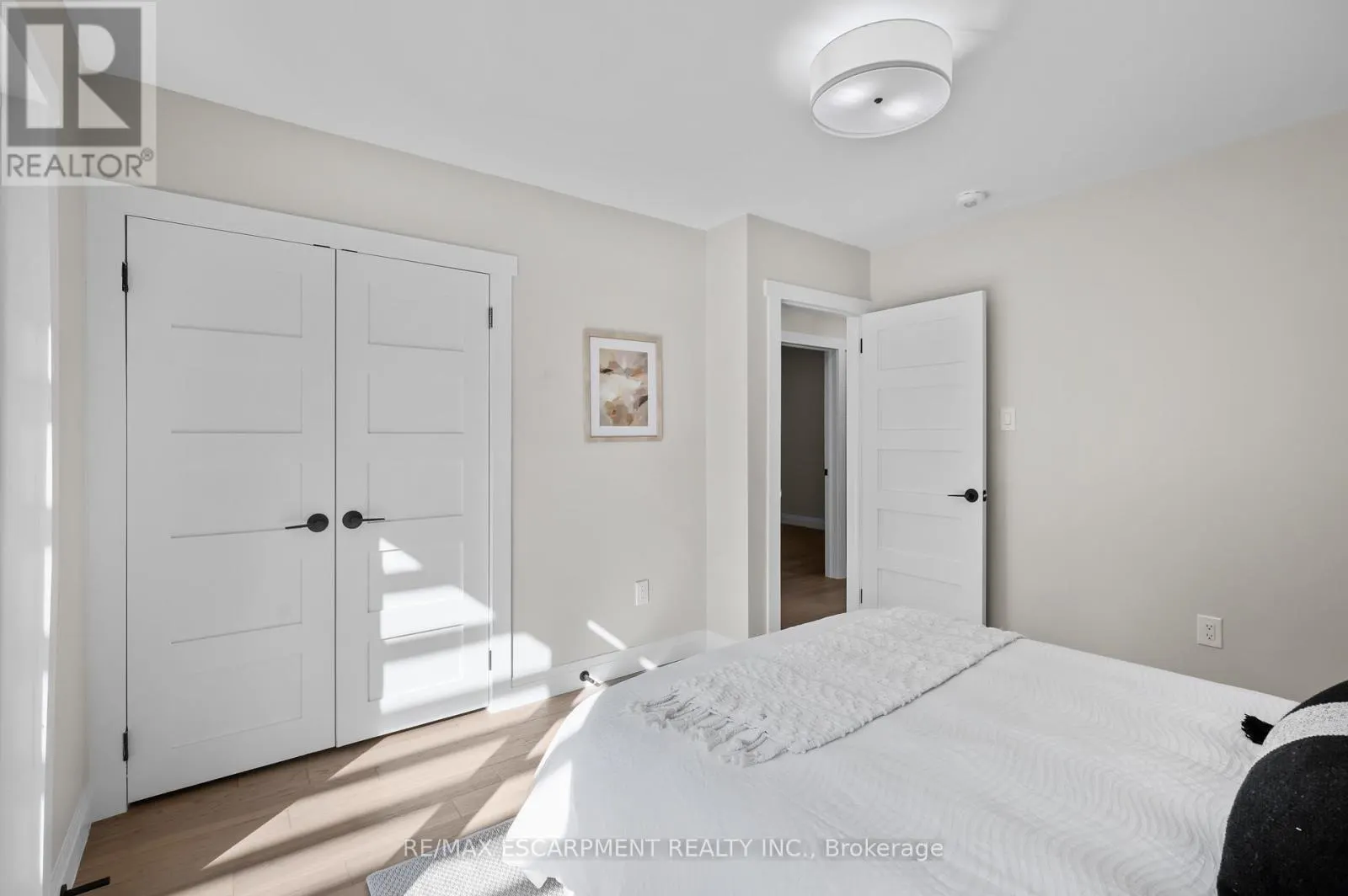 1041 SHEPHERD'S DRIVE