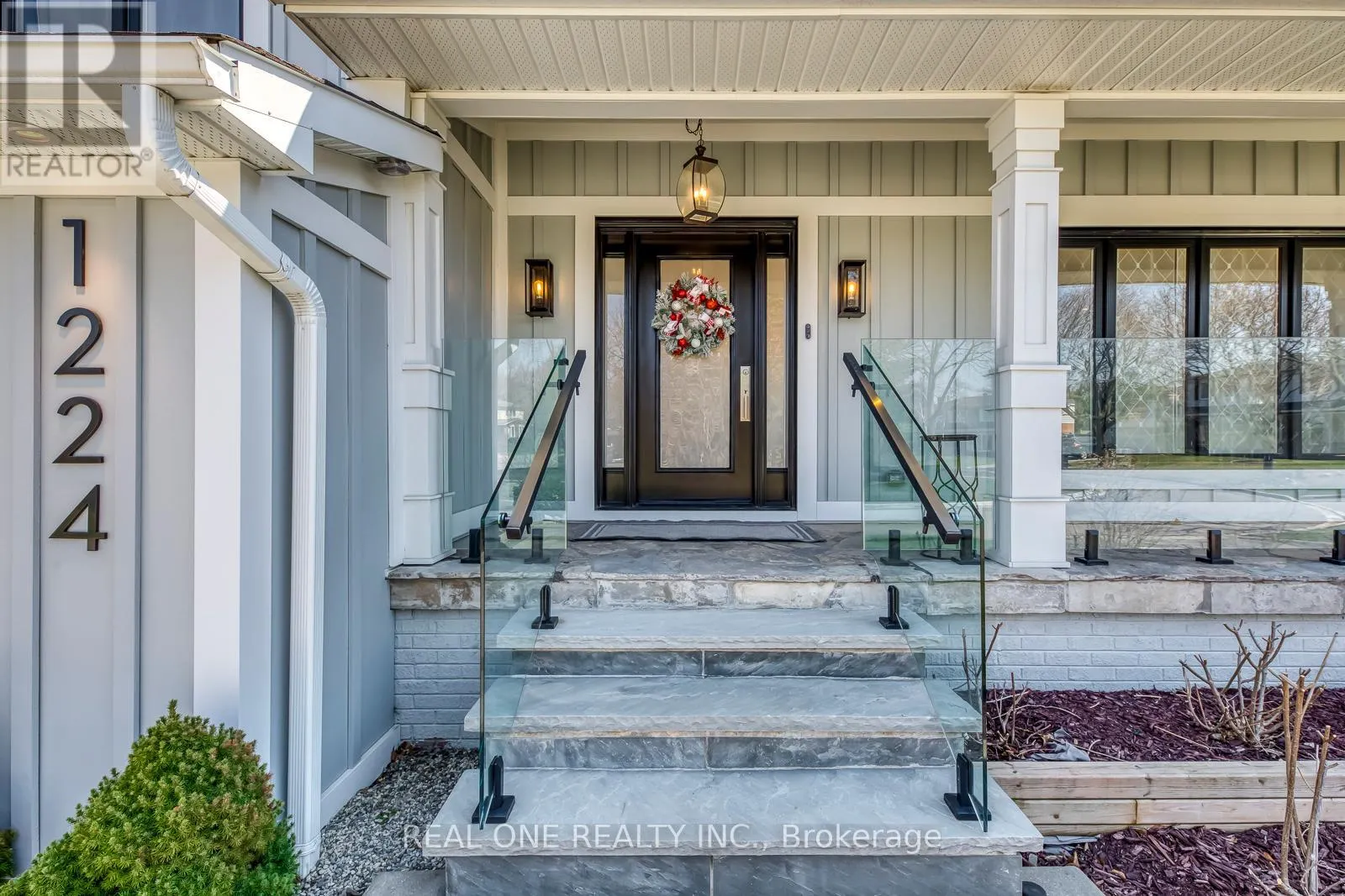 1224 WILLOWBROOK DRIVE