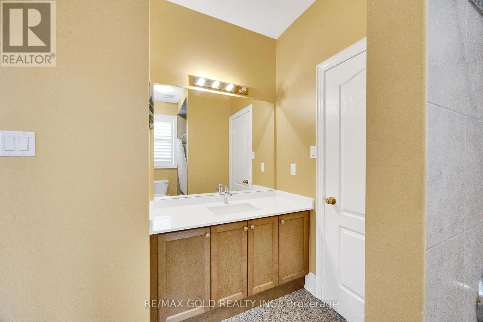 120 WATSONBROOK DRIVE