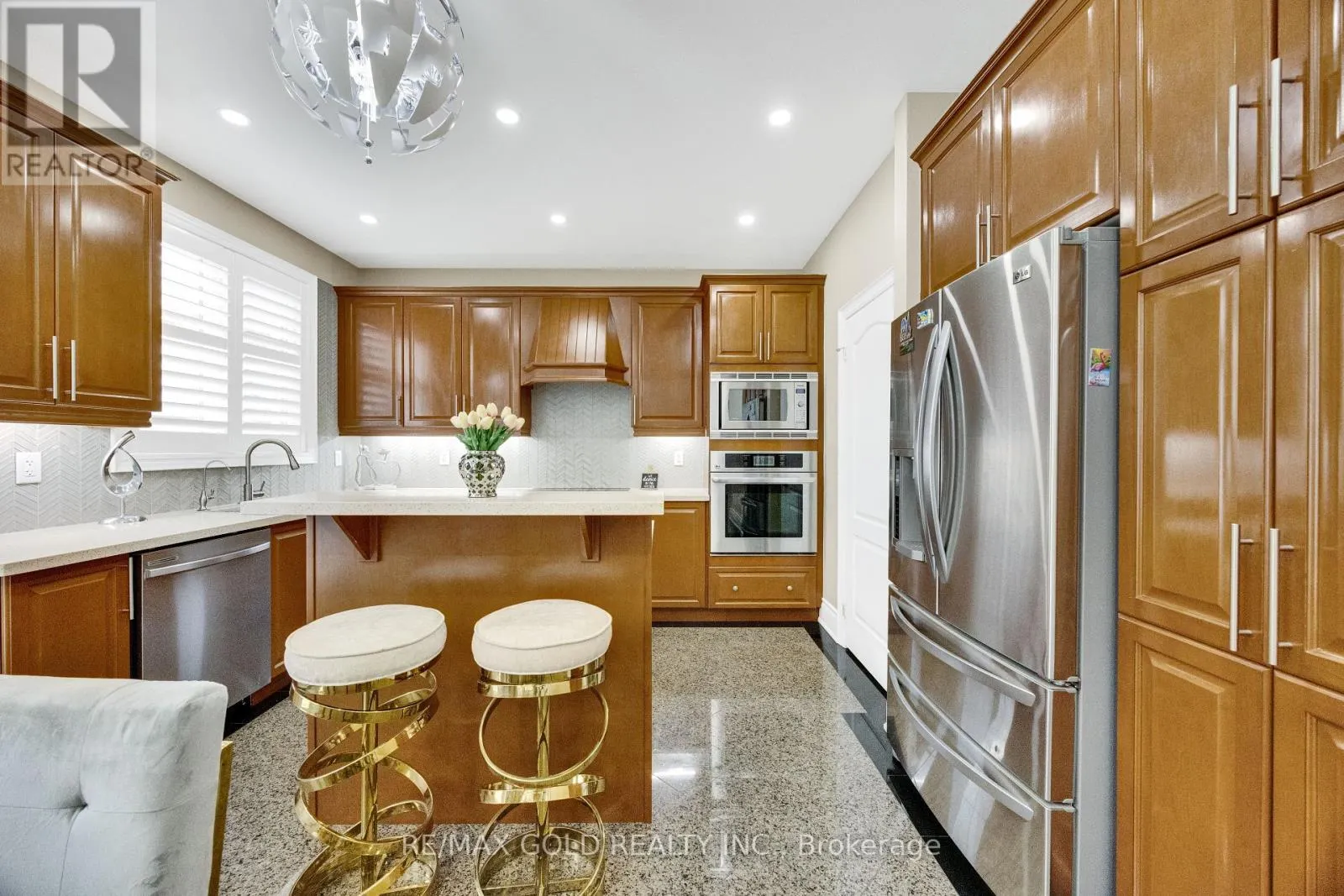 120 WATSONBROOK DRIVE