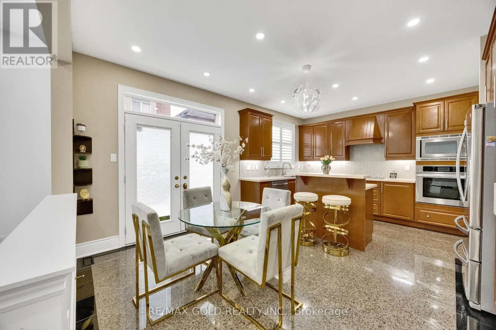 120 WATSONBROOK DRIVE