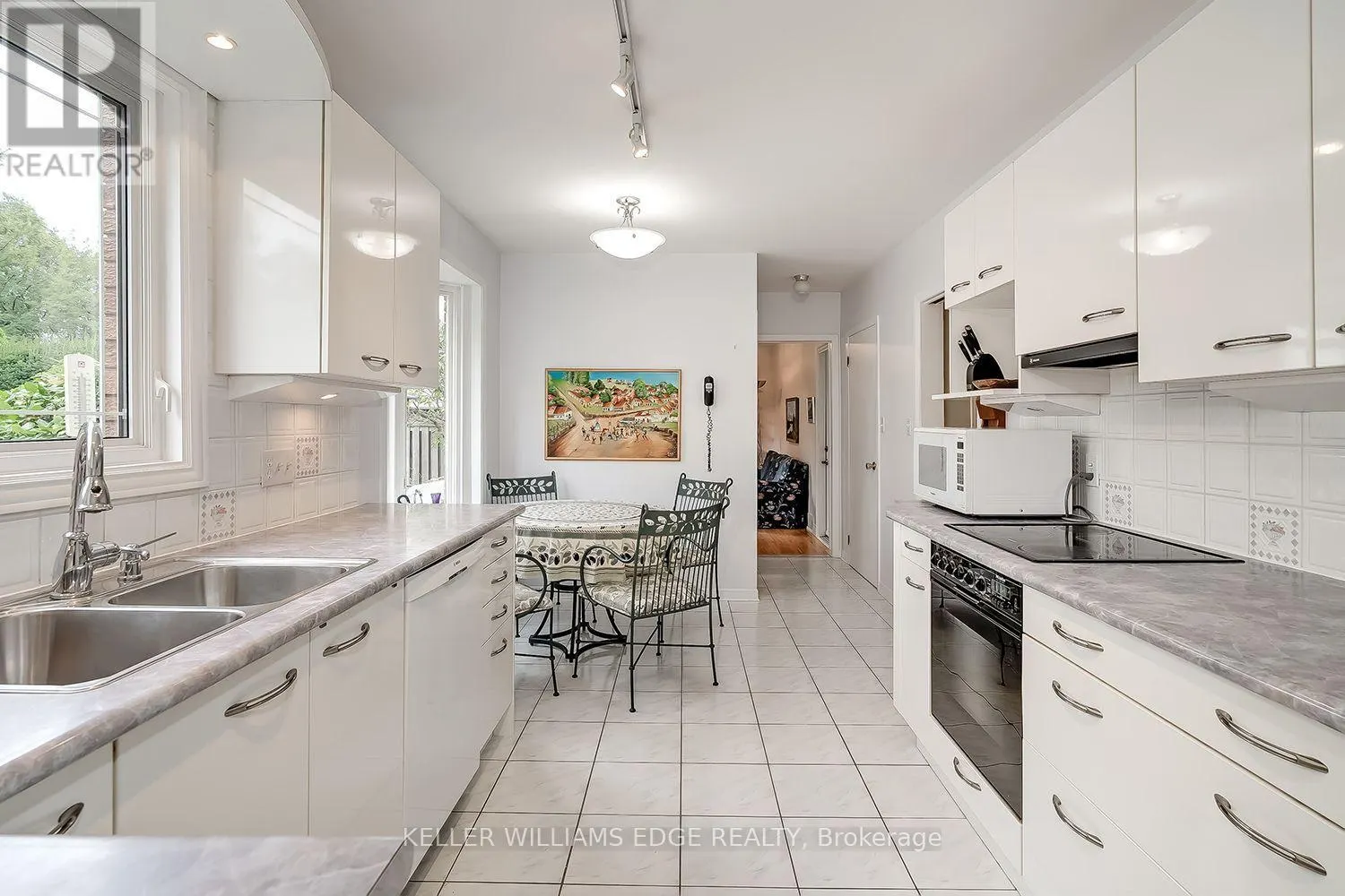 283 BELVENIA ROAD
