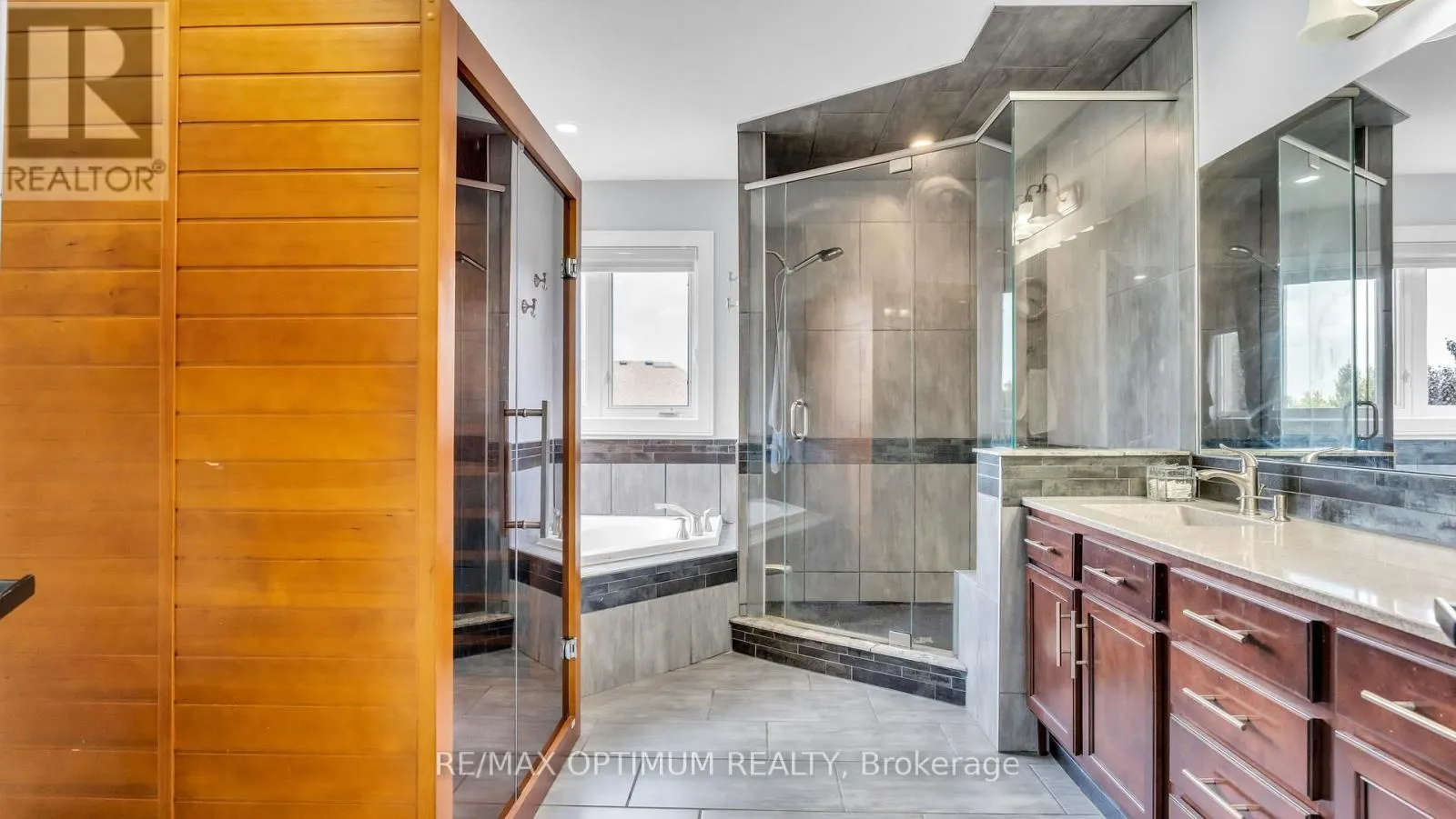 82 PENBRIDGE CIRCLE