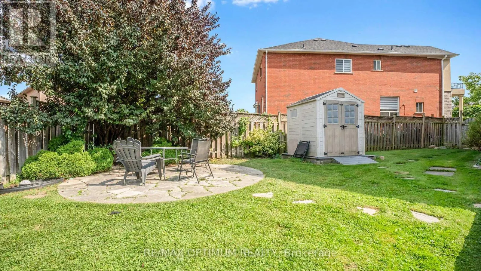 82 PENBRIDGE CIRCLE