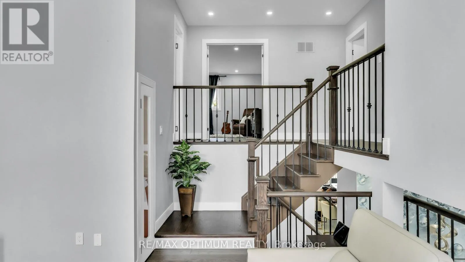 82 PENBRIDGE CIRCLE